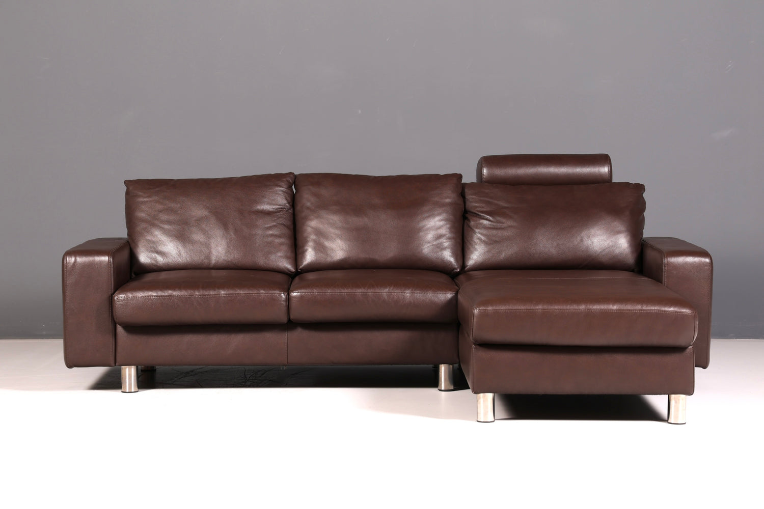 Wunderschönes Stressless E200 Ecksofa Echtleder Braun Sofa mit Récamière Hocker Ledersofa Couch Vintage