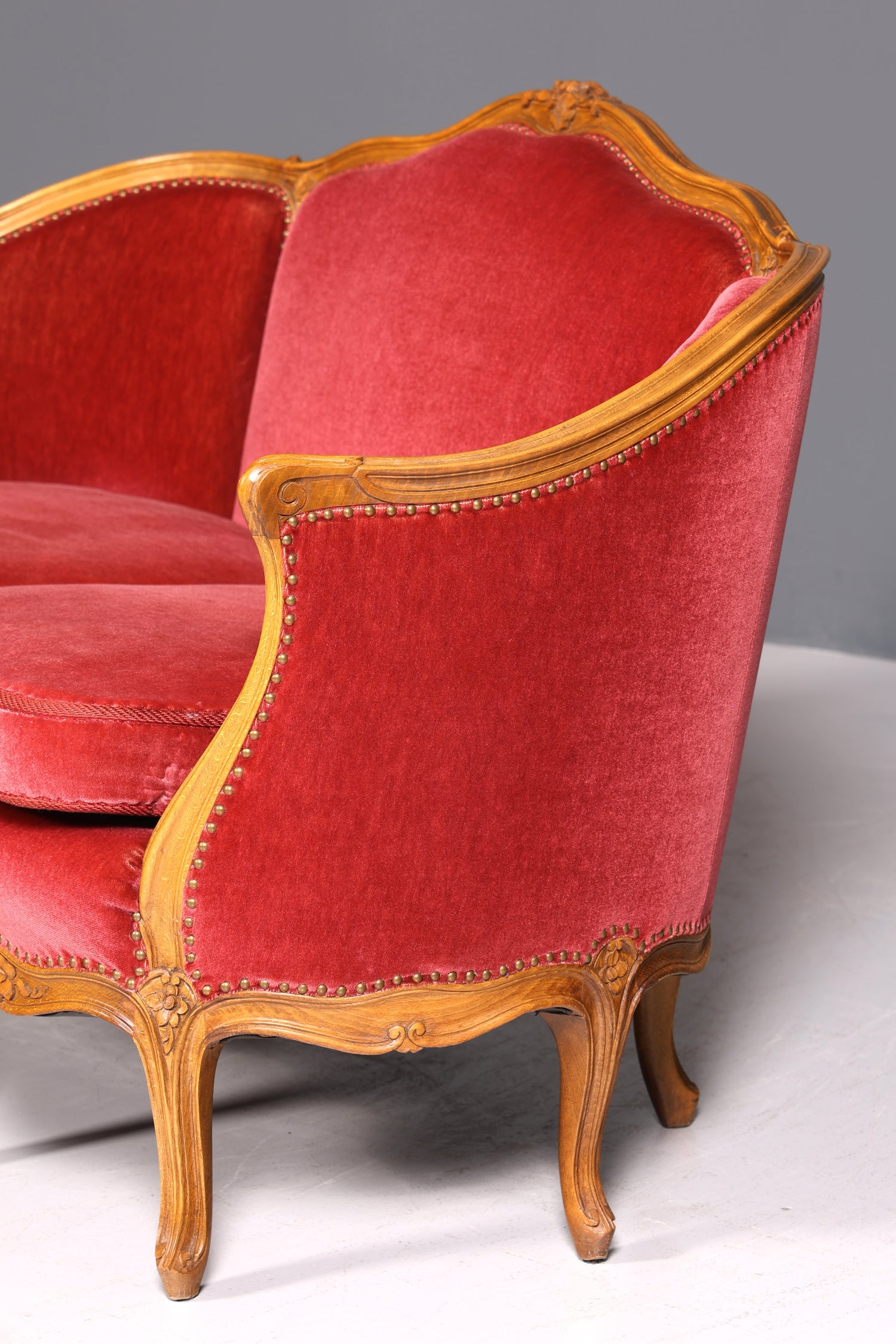 Magnifique canapé Chippendale, canapé de style baroque, tissu velours, méridienne 3 places