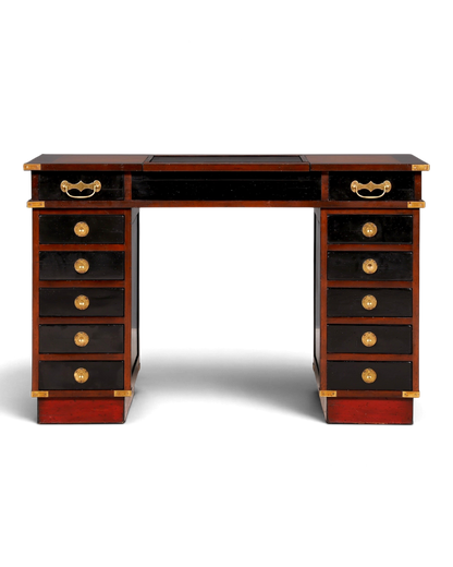 Hauptstadt Möblerei Schreibtisch im Military Chest Stil aus Holz mit schwarzer Lederauflage und Messingbeschlägen