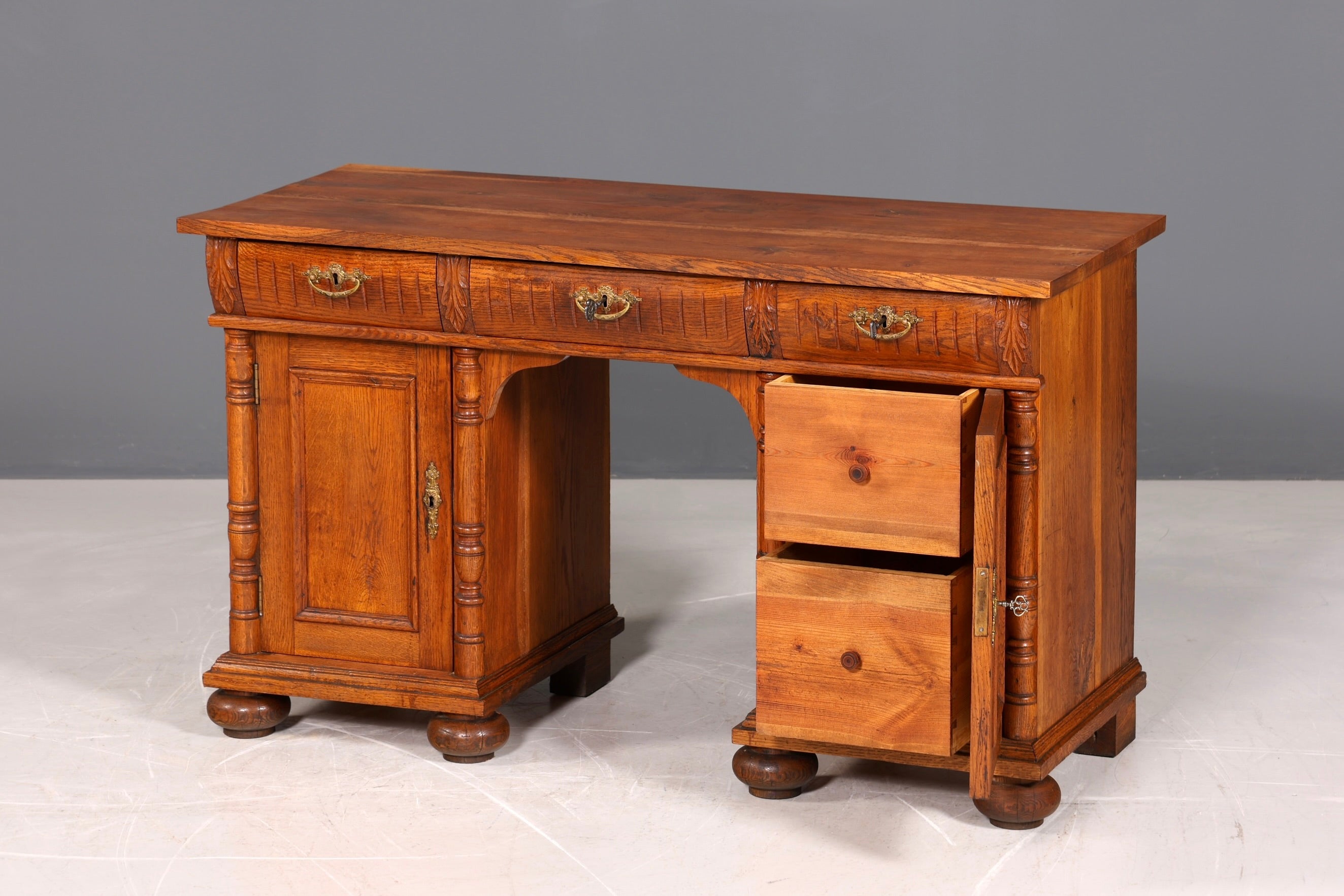 Traumhafter Gründerzeit Schreibtisch Jugendstil Bürotisch echt Holz Antik Office Desk