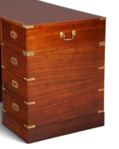 Hauptstadt Möblerei maritimer Military Chest Schreibtisch aus Holz mit Messingbeschlägen und Lederauflage