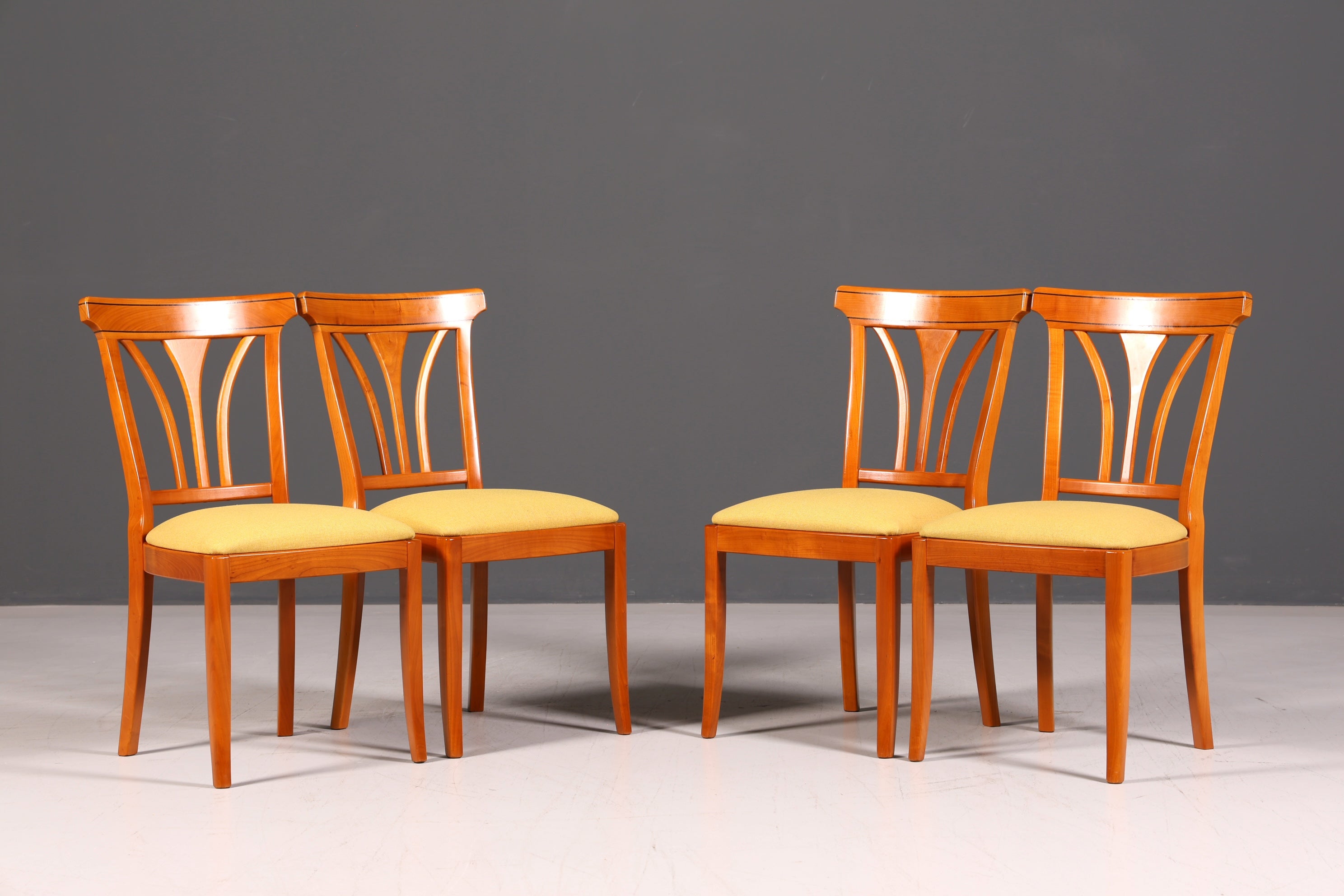 Edles Selva Stühle Set 4x Kirschholz Esszimmerstühle Küchenstühle Antik Stil Stuhlset