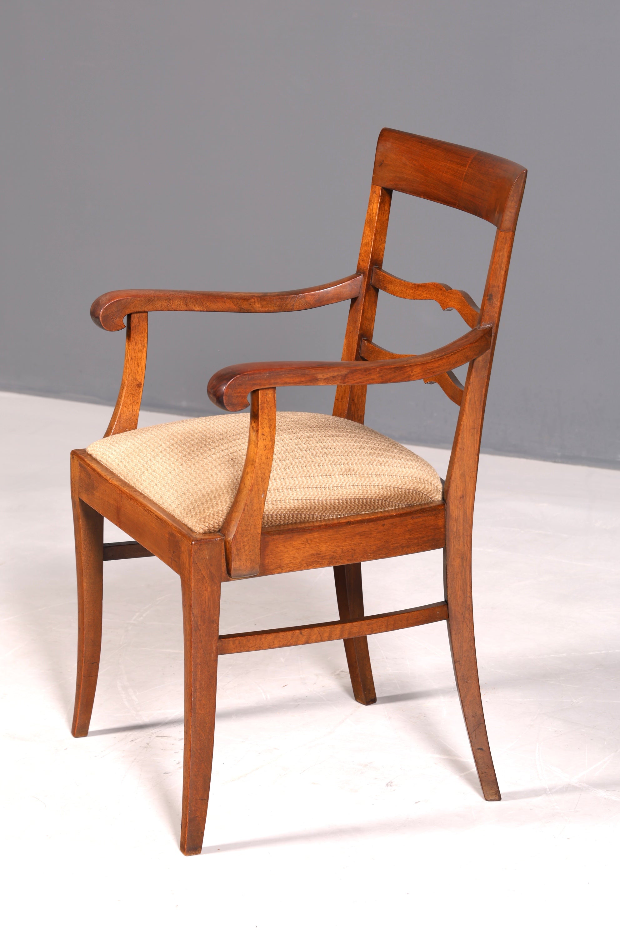 Wunderschöner Art Deco Armlehnstuhl um 1930 Nussbaum Sekretär Stuhl Antik Küchenstuhl Esszimmer Stuhl