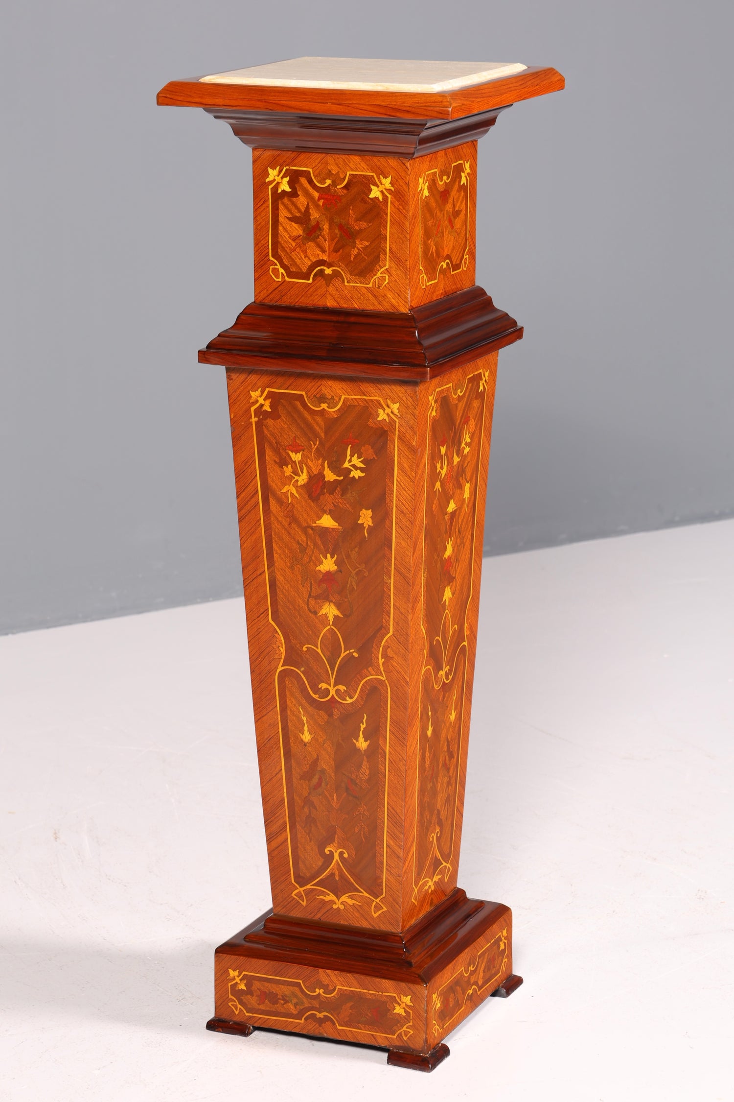 Fantastic Baroque style column Louis XV flower column natural stone marble storage table