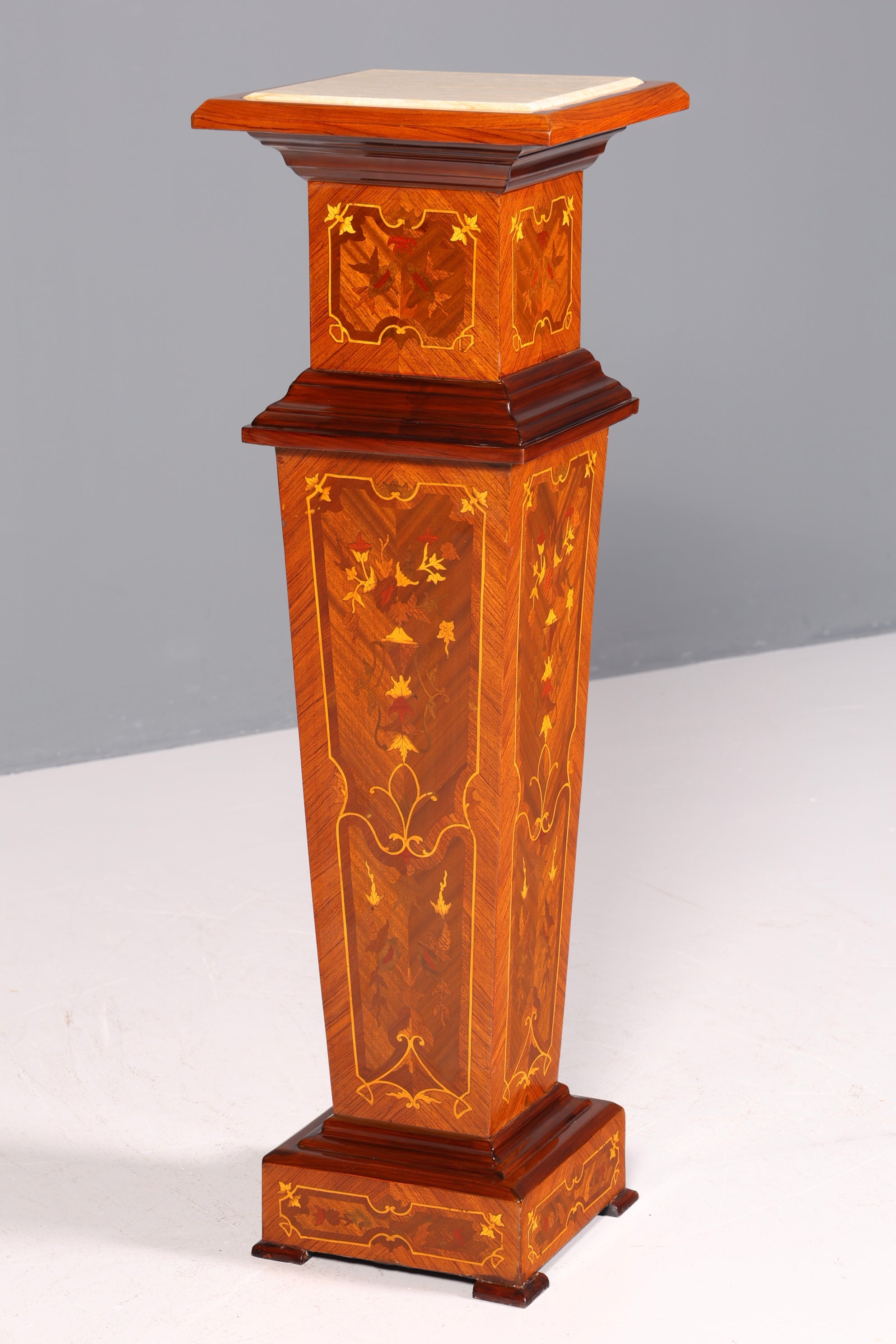 Fantastic Baroque style column Louis XV flower column natural stone marble storage table