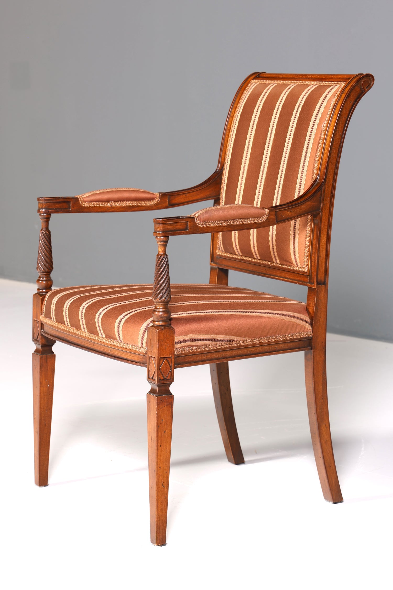 Wunderschöner Selva Stuhl Sekretär Armlehnen Stuhl Borghese Antik Stil Stuhl