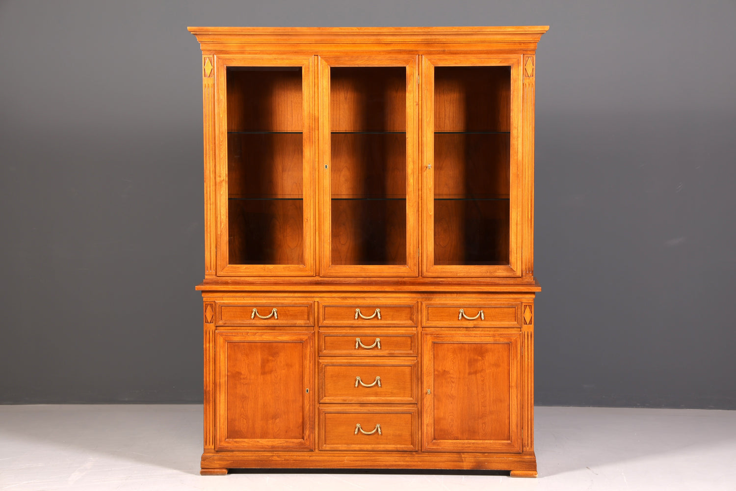 Traumhafte Original Selva XXL Vitrine Antik Stil Massivholz Villa Borghese Schrank Bibliothek