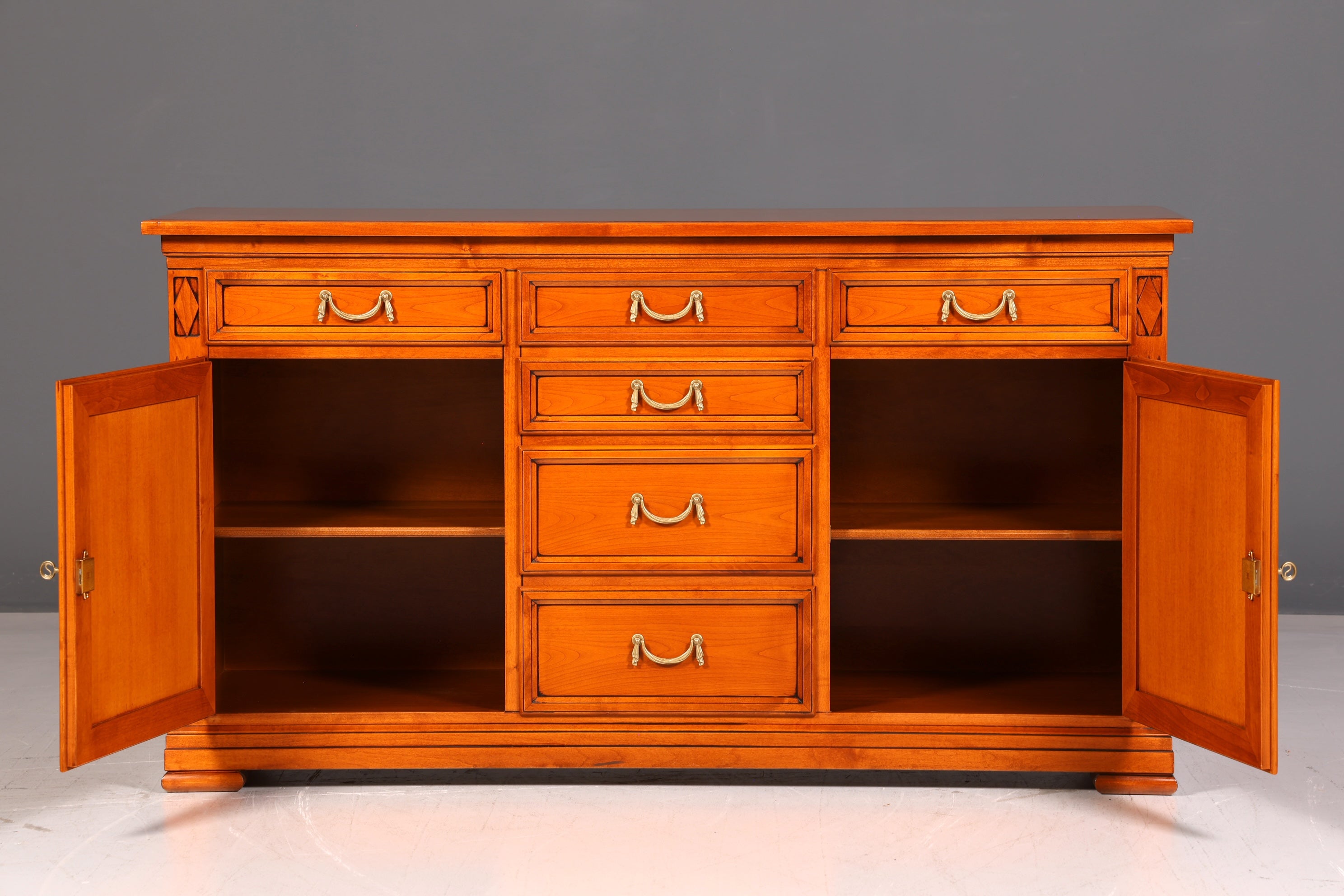 Wunderschönes Original Selva Sideboard Villa Borghese Antik Stil Schrank Kommode Buffet Anrichte