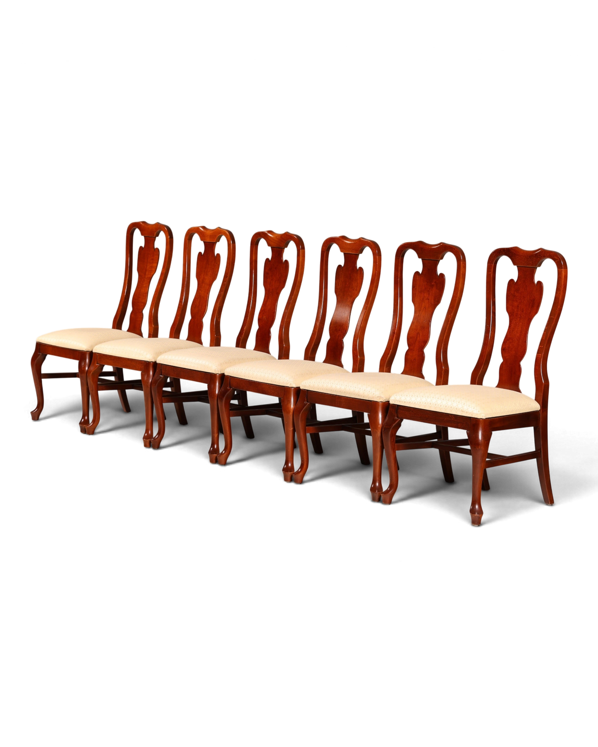 Hauptstadt Möblerei Set aus 6 Drexel Heritage Chippendale Stühlen aus Holz mit beigem Polsterbezug