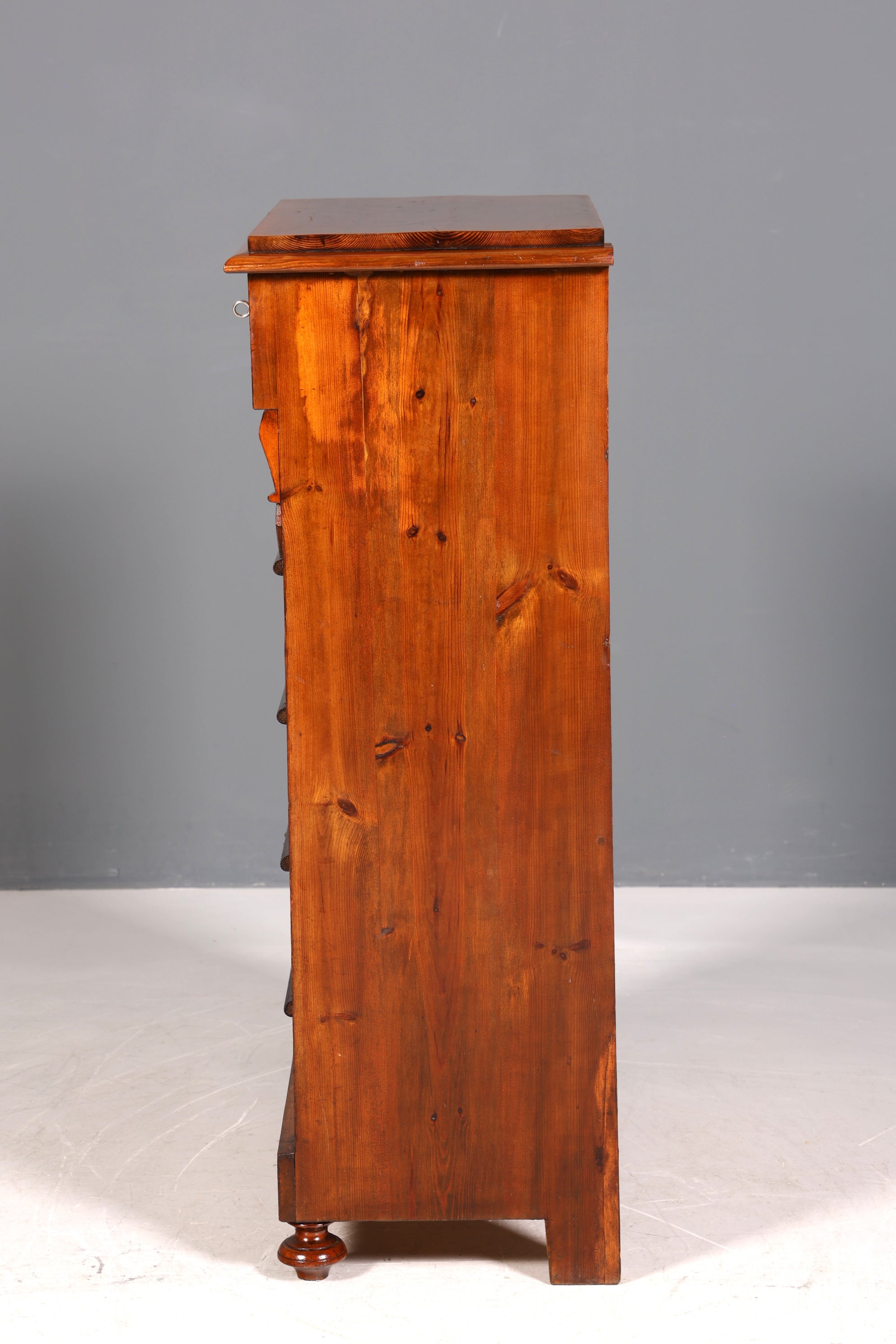 Commode élégante Gründerzeit vers 1890, vertiko Art Nouveau, chiffonnier antique, commode en lin