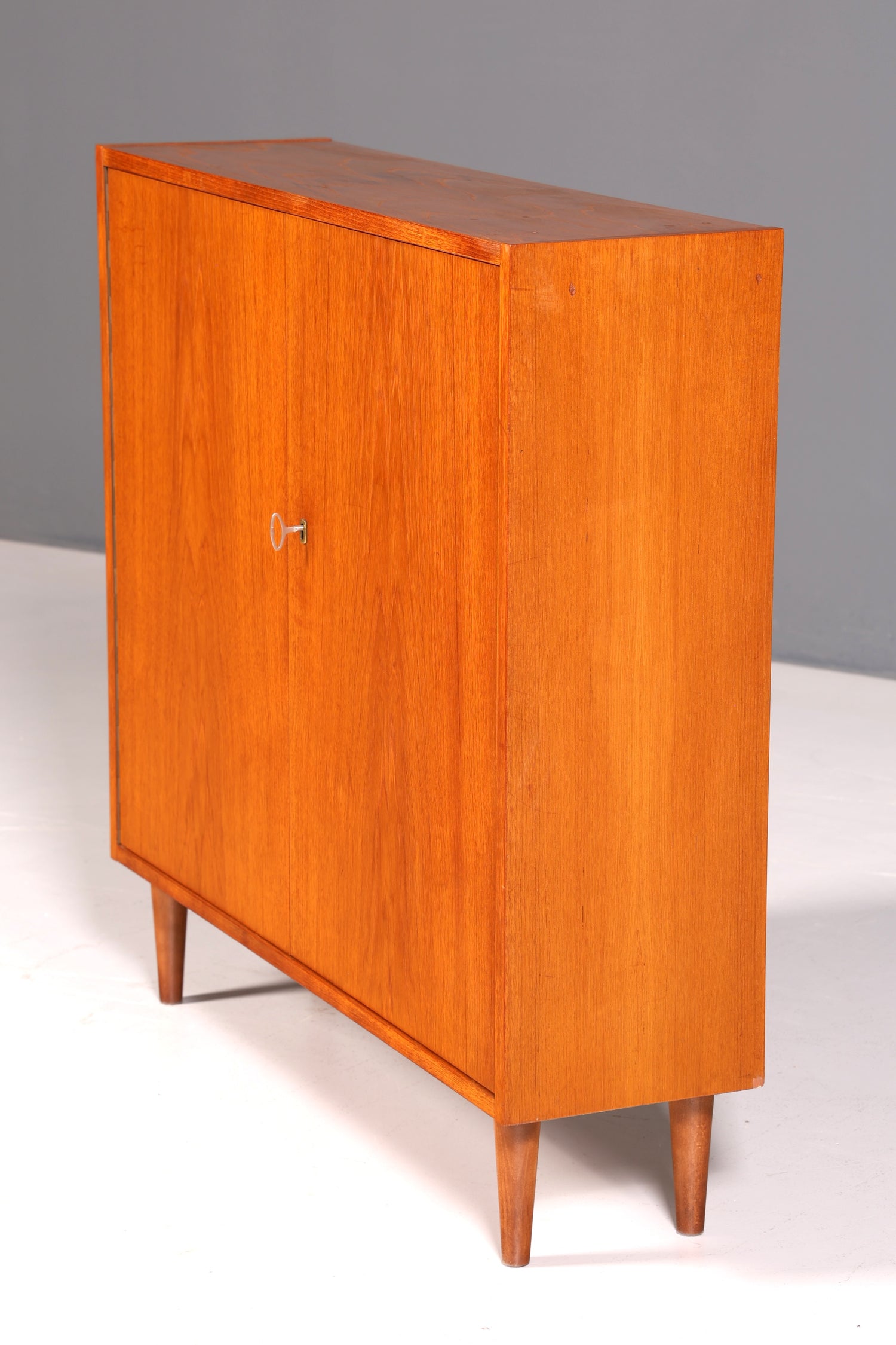 Edler Hellerau Schrank Mid Century Vintage Highboard Vertiko Wandschrank 60er Jahre