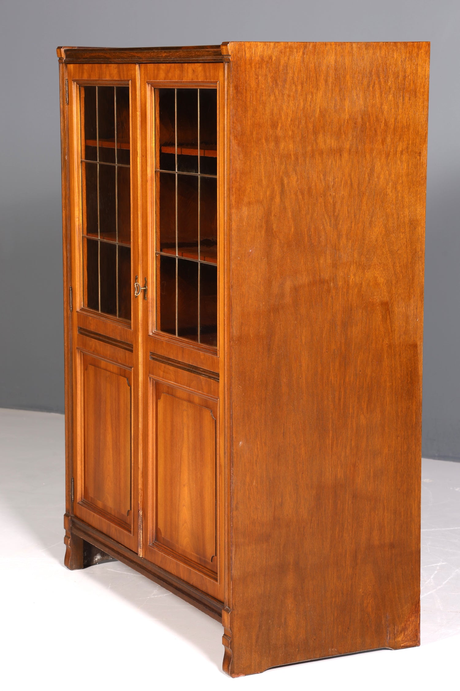 Traumhafte Jugendstil Vitrine Antike Holz Bücherschrank Eiche Antik Schrank Geschirrschrank