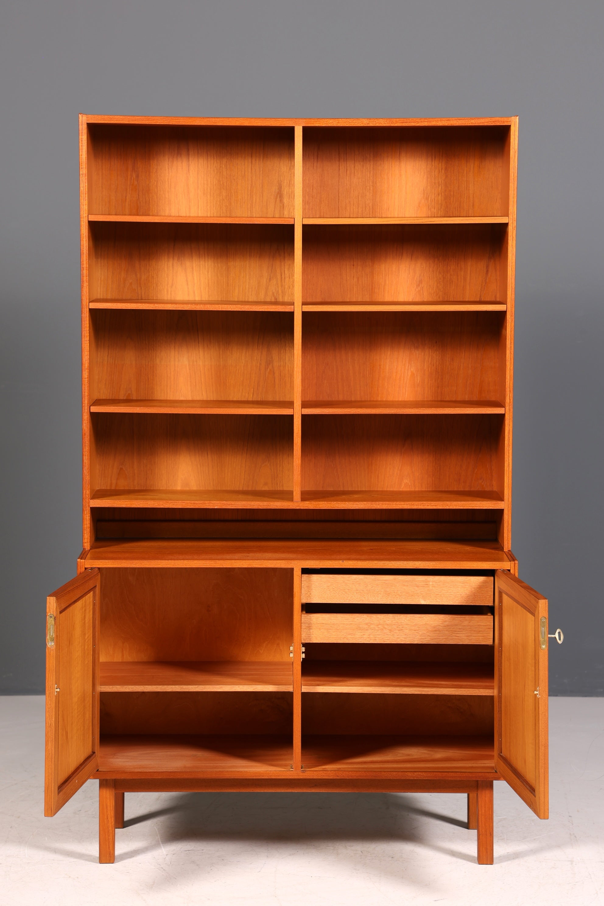 Traumhaftes Mid Century Regal Teak Holz Schrank Danish Design Retro Kommode Vintage Bücherregal 60er Jahre