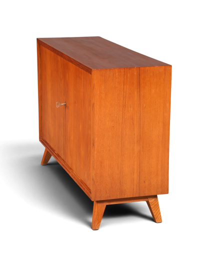 Hauptstadt Möblerei Mid Century Kommode aus Echtholz im Retro-Stil mit Schlüssel in warmer Holzoptik