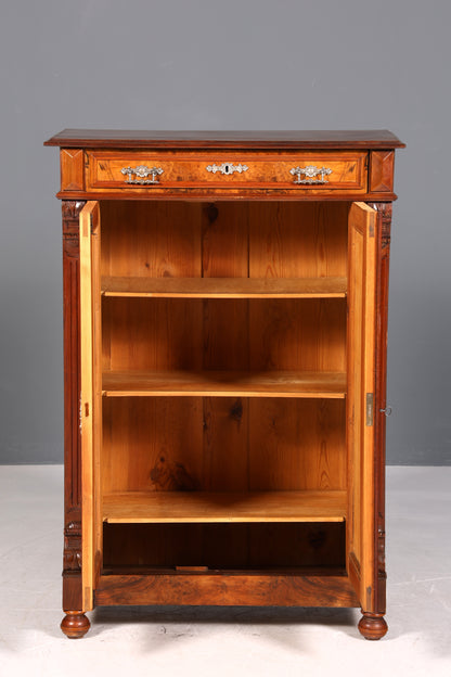 Magnifique meuble vertiko de style Art nouveau, datant de la fin du XIXe siècle (Gründerzeit).