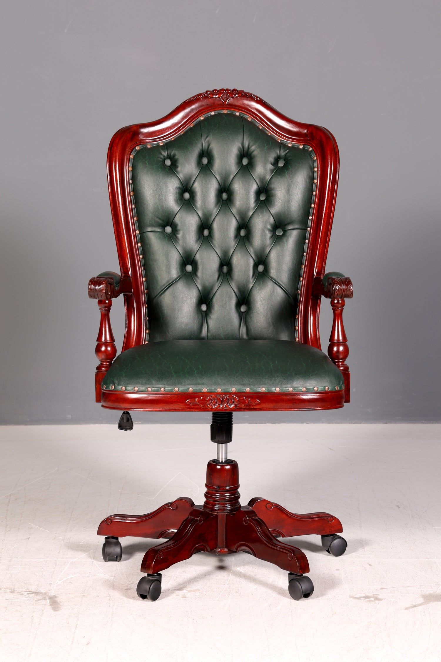 Edler Chesterfield Chefsessel Bürostuhl Grün Mahagoni Schreibtischstuhl Drehstuhl Englisch Vintage