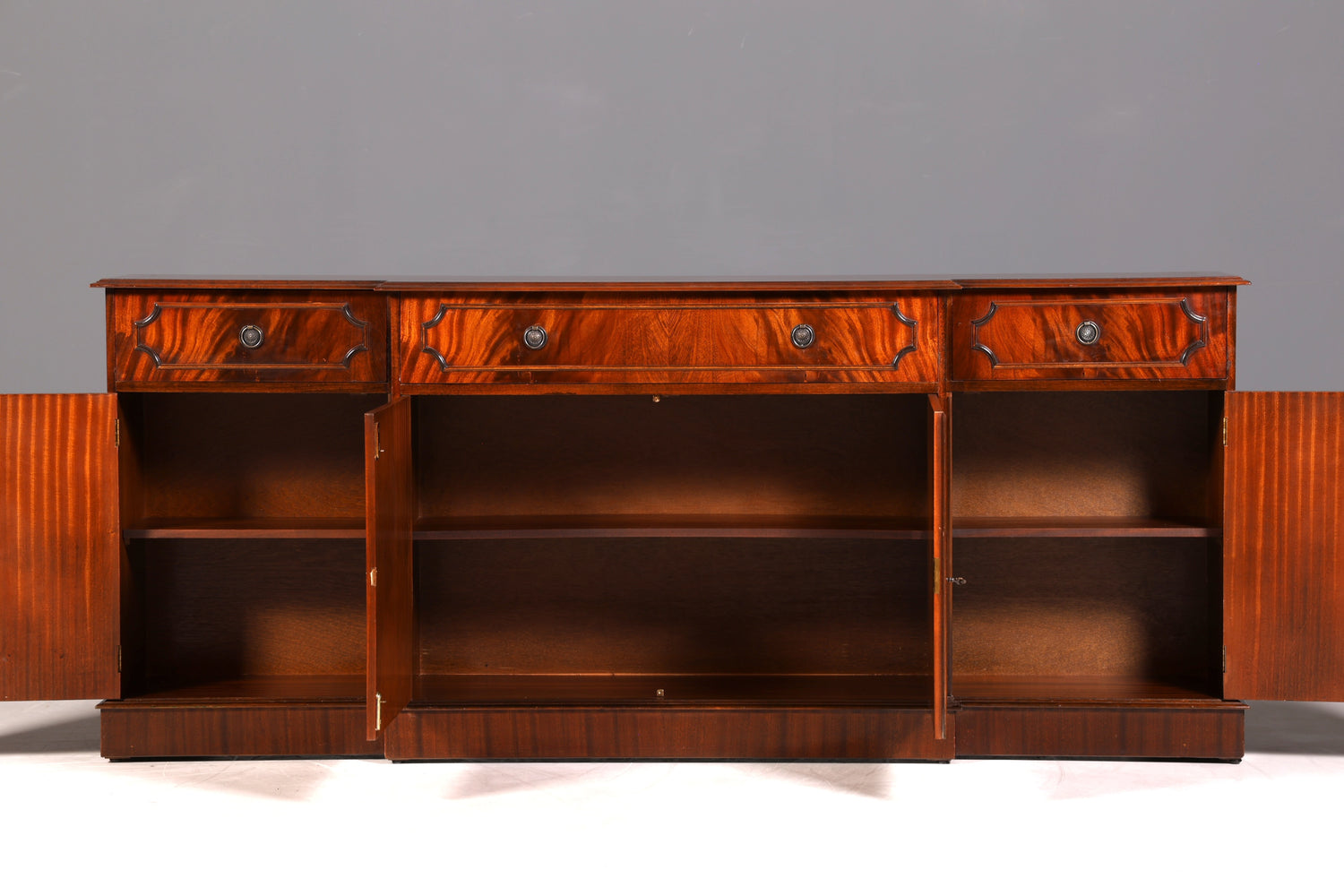 Wunderschönes Englisches Sideboard Mahagoni Schrank Antik 60s Buffetschrank Kommode