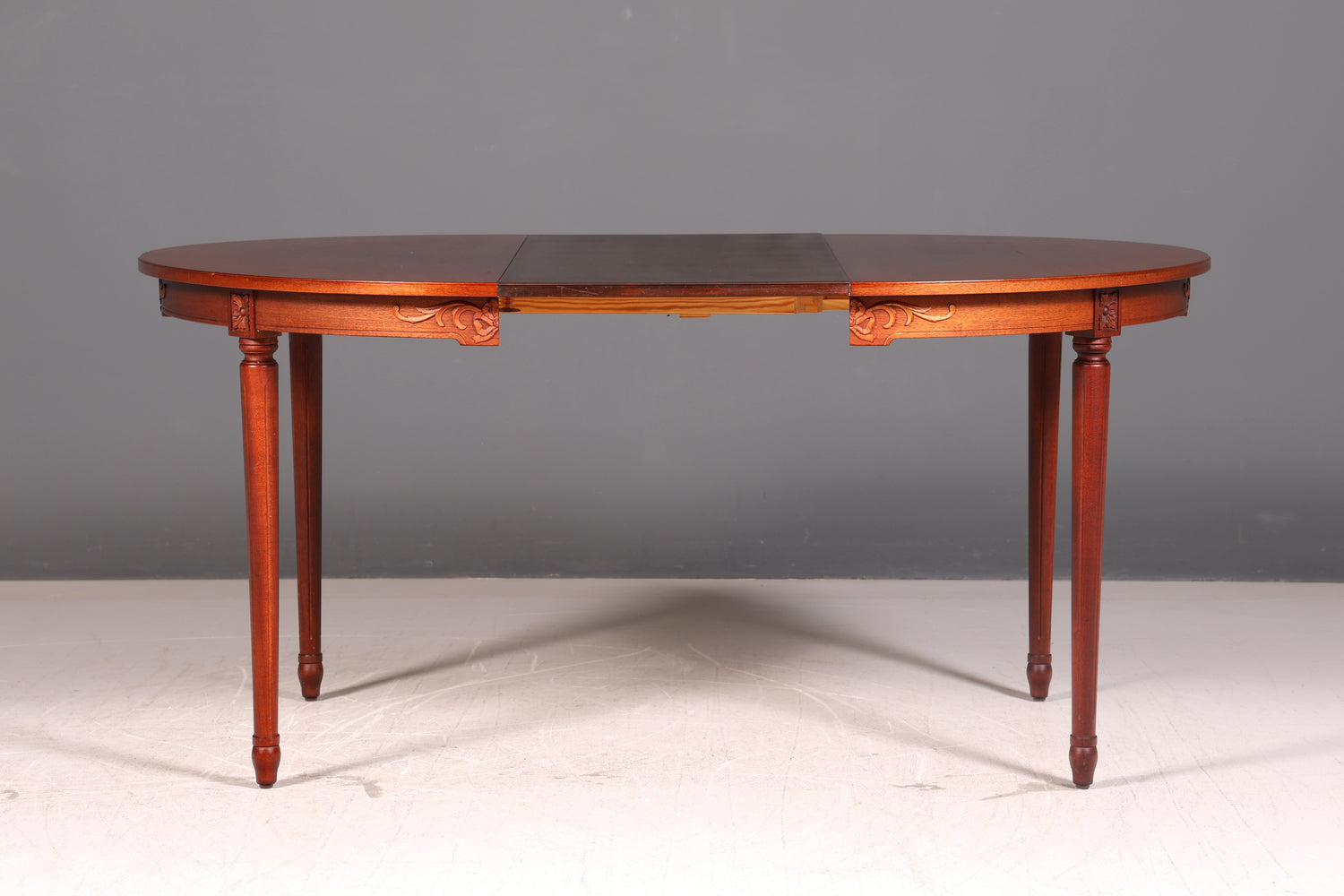 Wunderschöner Runder Tisch im Gustavianischen Stil Ausziehbar Esstisch Küchentisch Antik Esszimmer Vintage