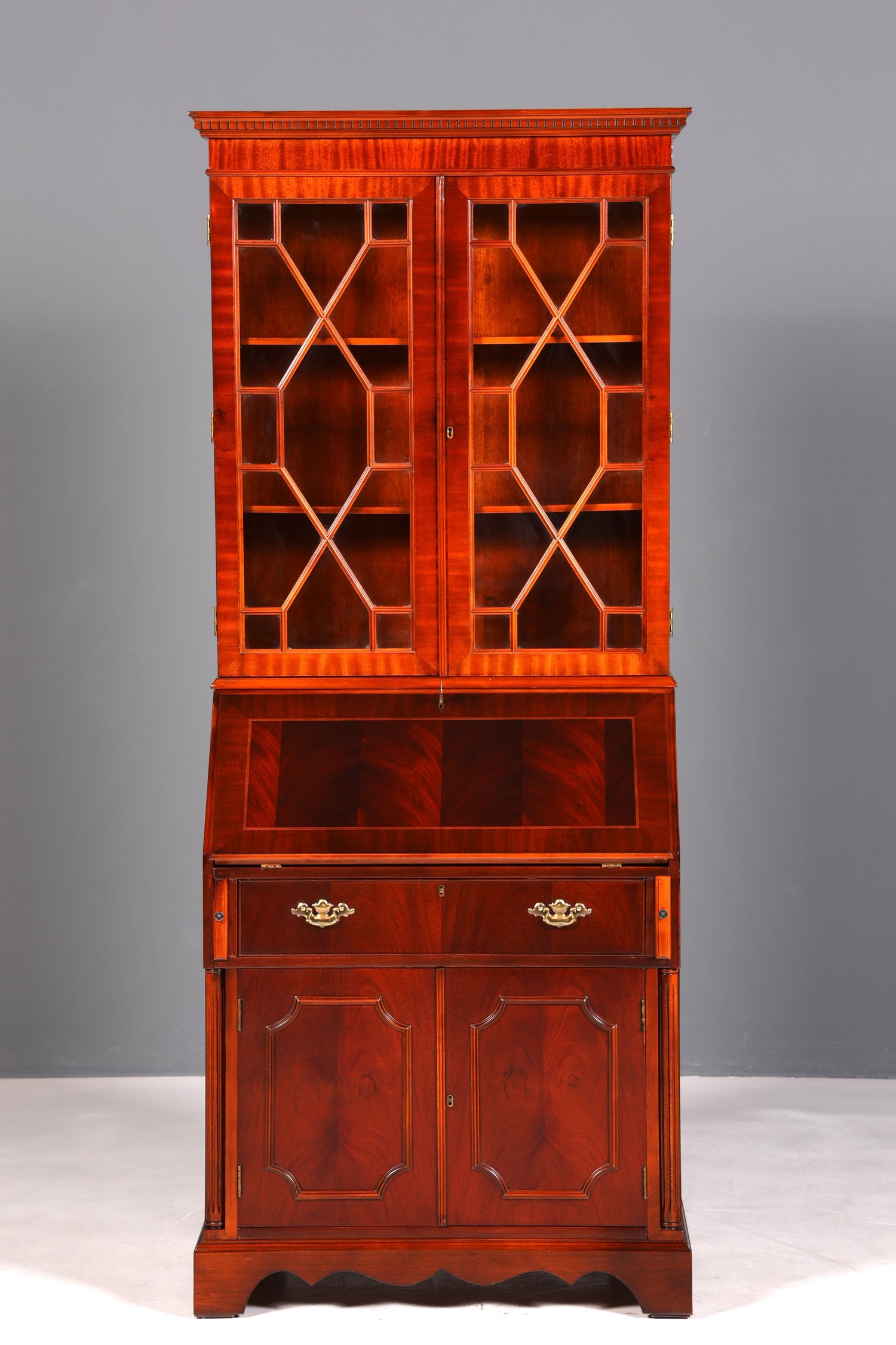 Magnifique secrétaire anglais, vitrine ancienne en acajou des années 1960, Royaume-Uni