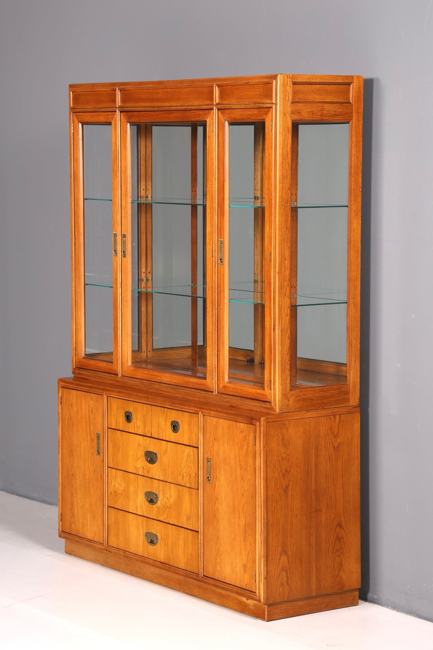 Edler Original Drexel Heritage Vitrine Bücherschrank Art Deco USA Antik Schrank Buffet Regal Glasvitrine Vintage Holz