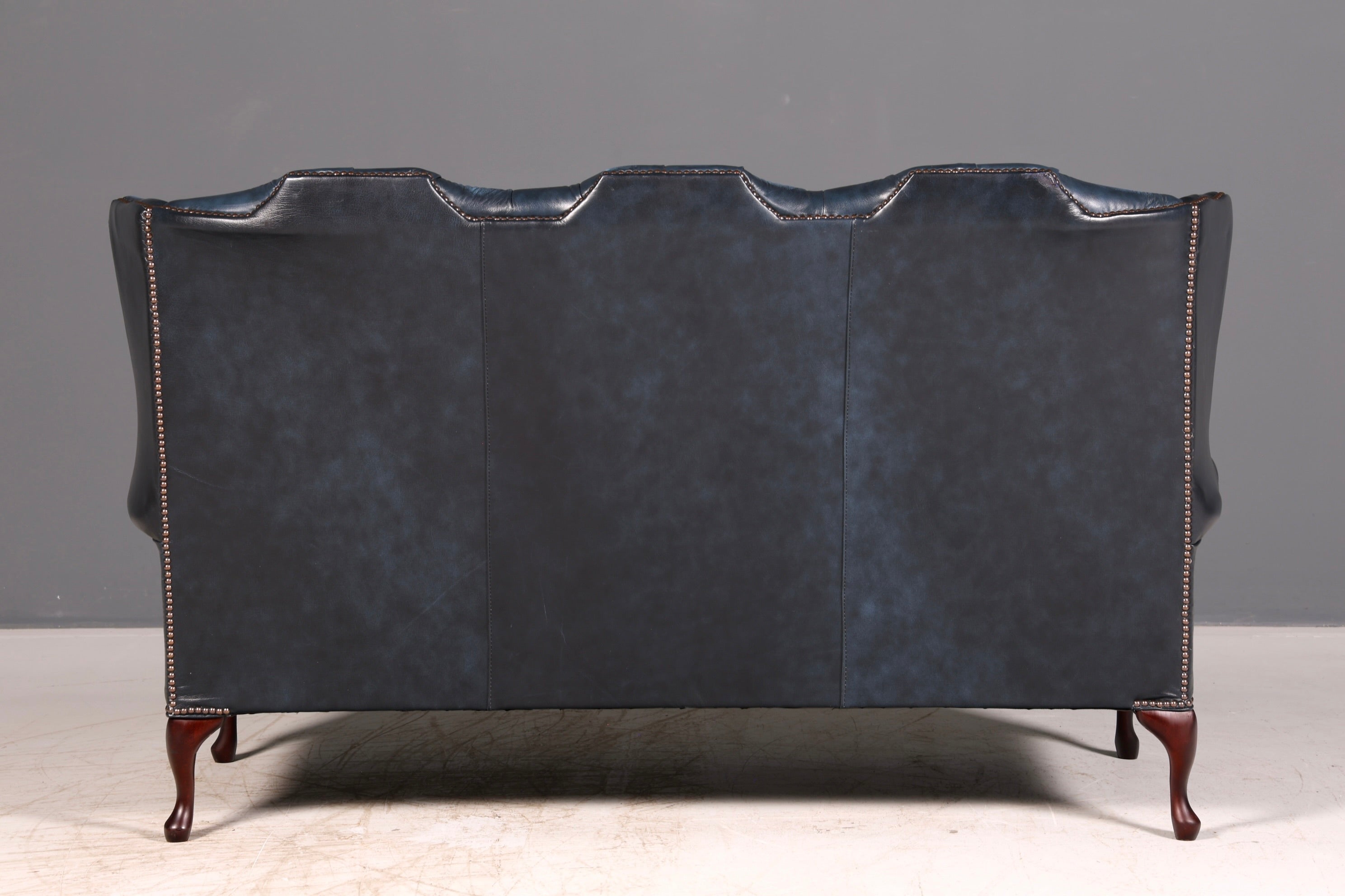 Wunderschönes Original Chesterfield 3-Sitzer Sofa Queen Anne Blau Englische Leder Couch England Polstersofa