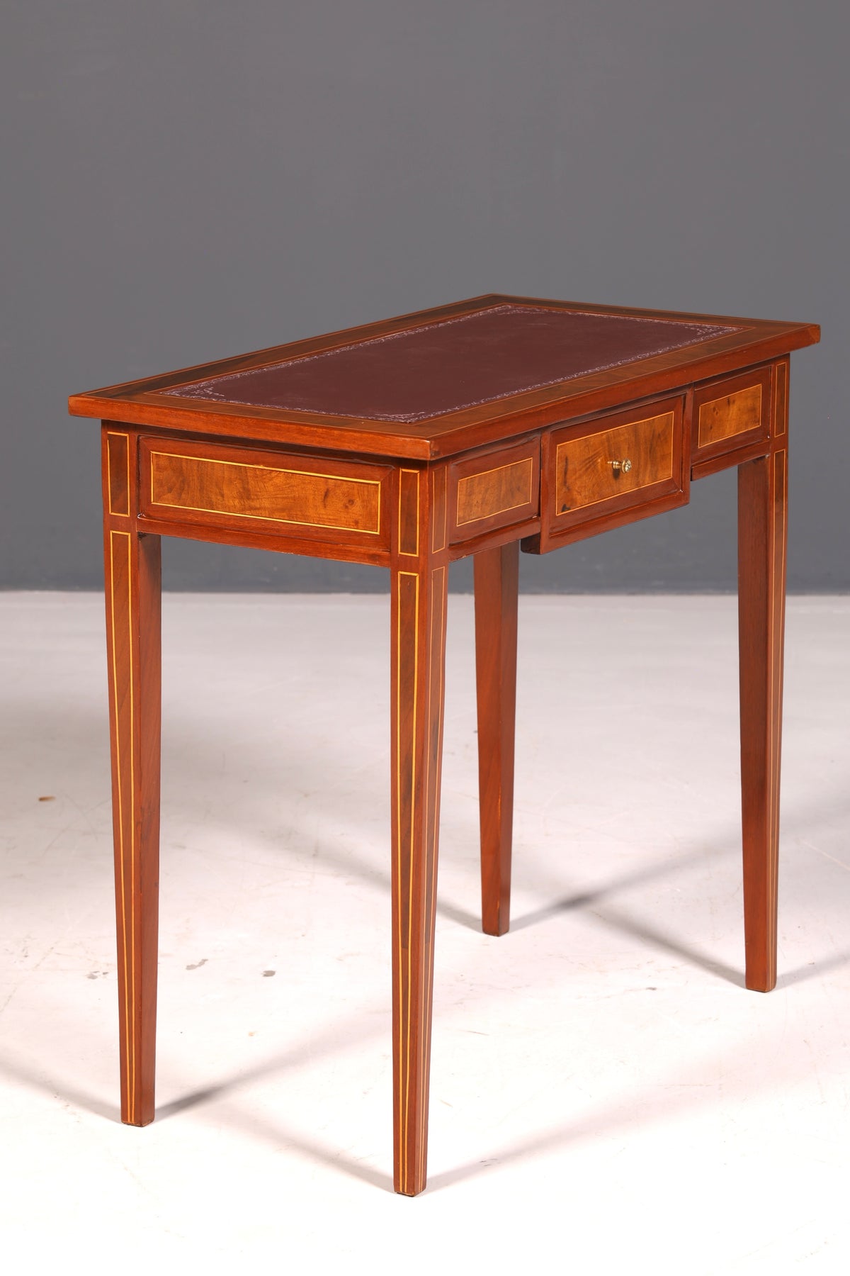 Wunderschöner filigraner Schreibtisch French Desk Antik Stil echt Holz Bürotisch Office Table