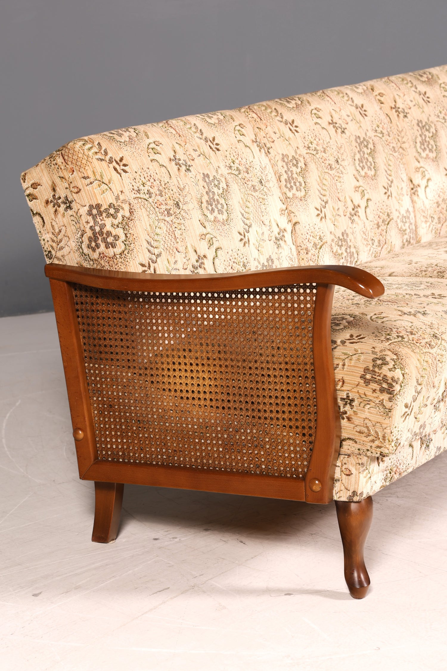 Wunderschöne Chippendale Couch Sofa 3-Sitzer Gästebett Polstersofa Antik Stil Wiener Geflecht Schlafsofa Wohnzimmer Lounge
