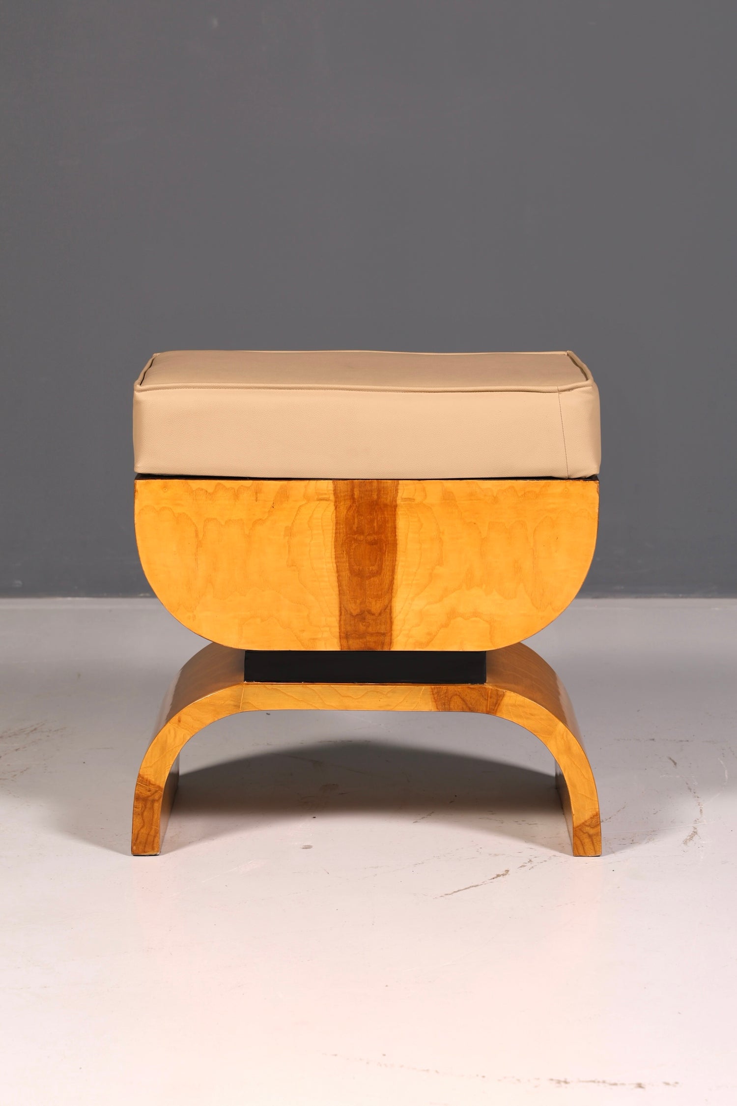Magnifique tabouret de style Art déco en bouleau, tabouret d’assise, repose-pieds, banc repose-pieds, antique vintage