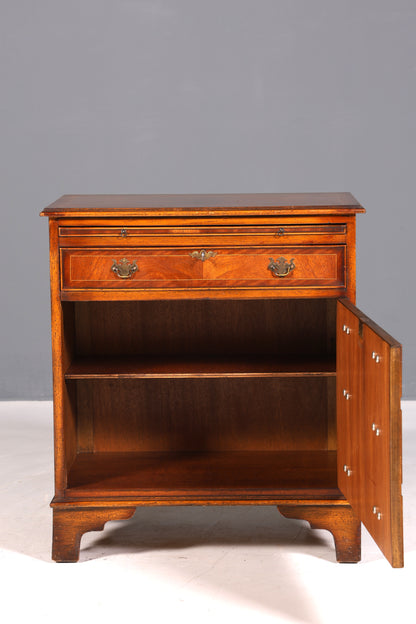 Magnifique commode anglaise en if, reproduction Longdale, meuble fabriqué au Royaume-Uni