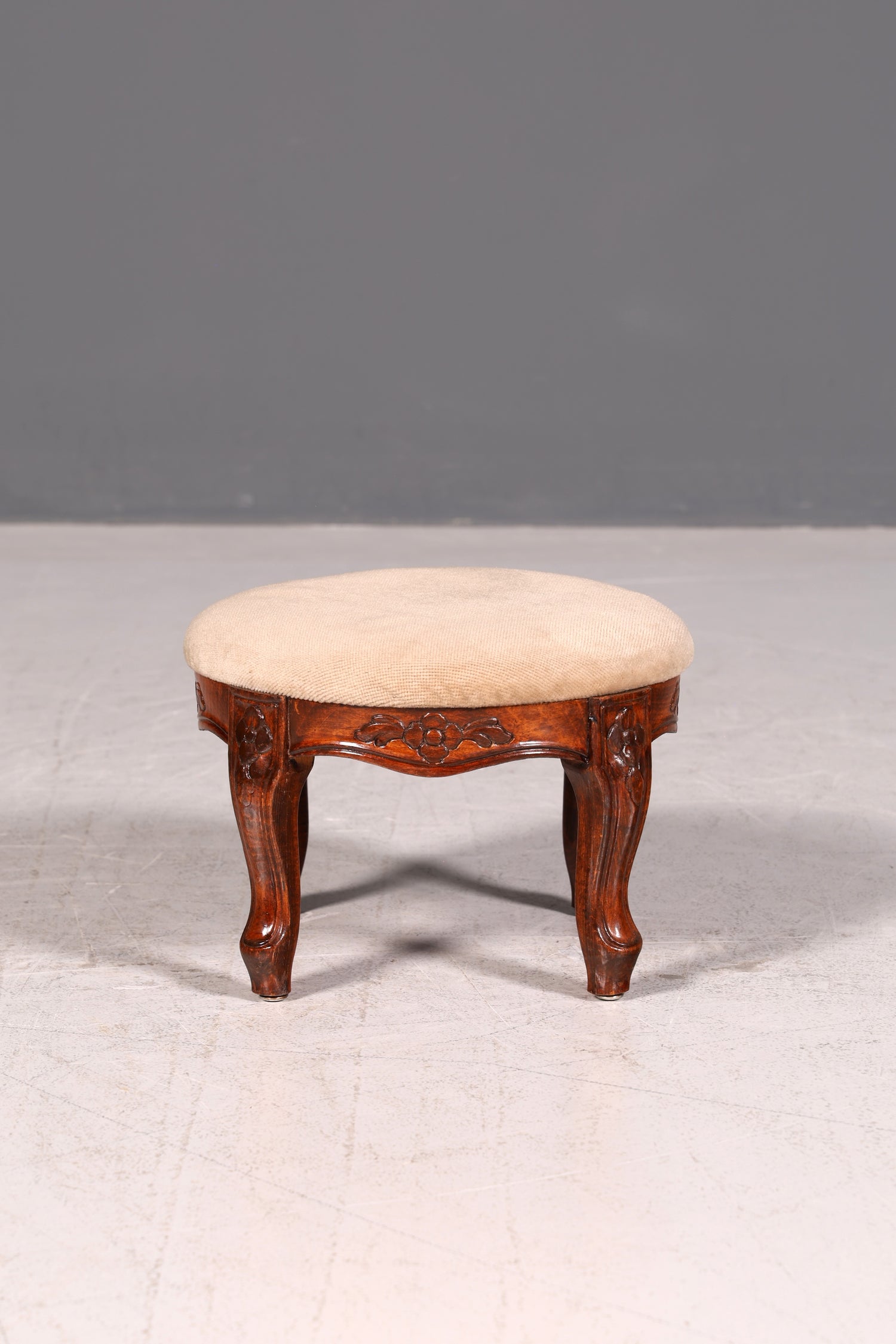 Wunderschöner Antiker Hocker Fußhocker Beige Samt Schemel Barock Stil Fußbank Sitzhocker Vintage