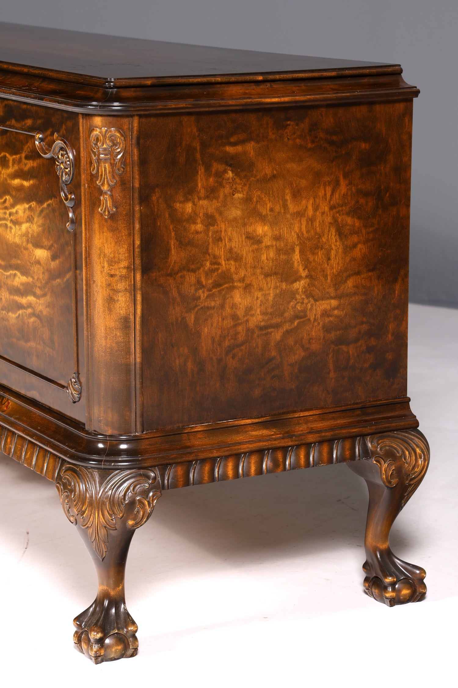 Buffet Chippendale onirique, meuble de style baroque, meuble TV ancien des années 50/60