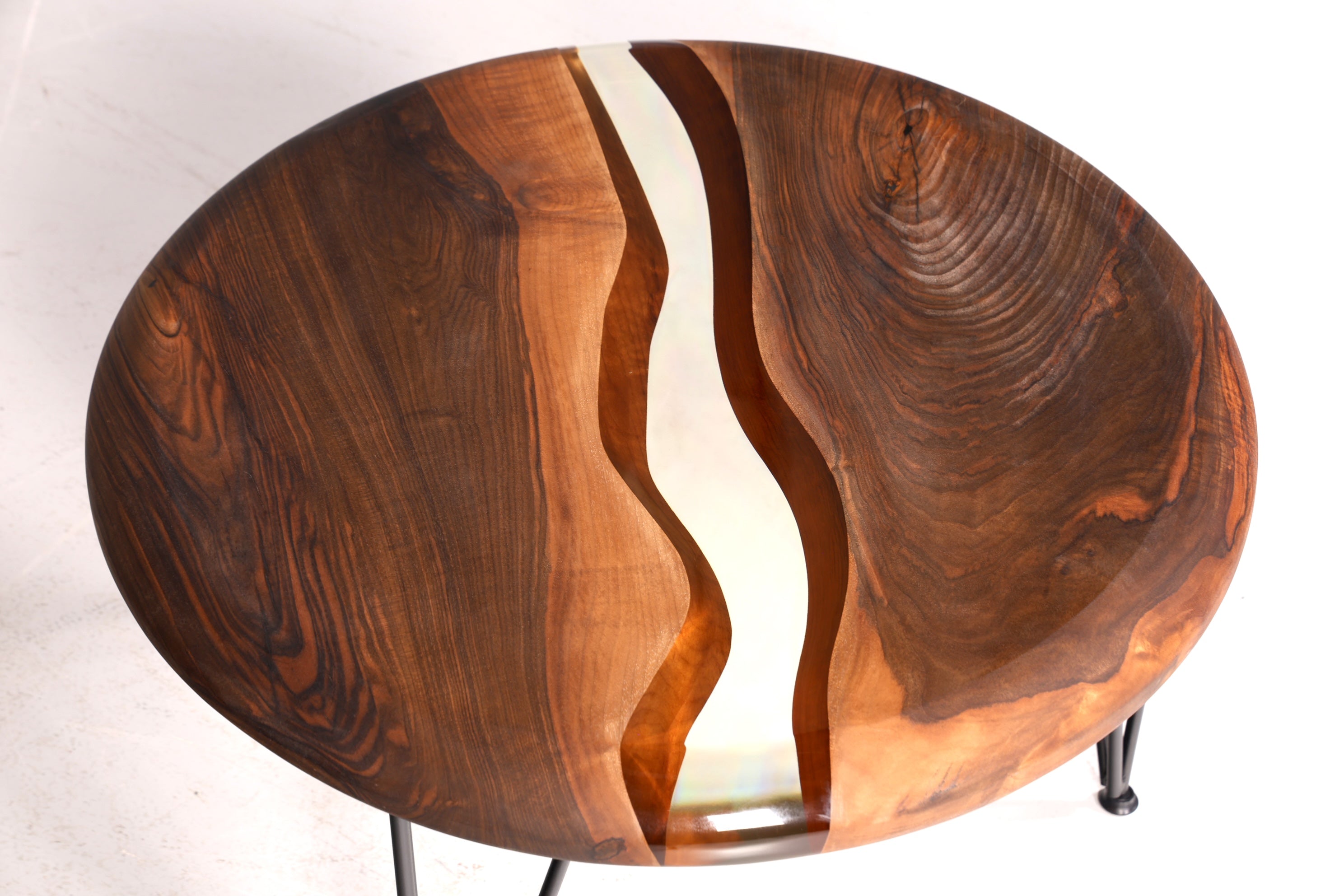 Table basse unique en résine époxy, table en noyer, table d&