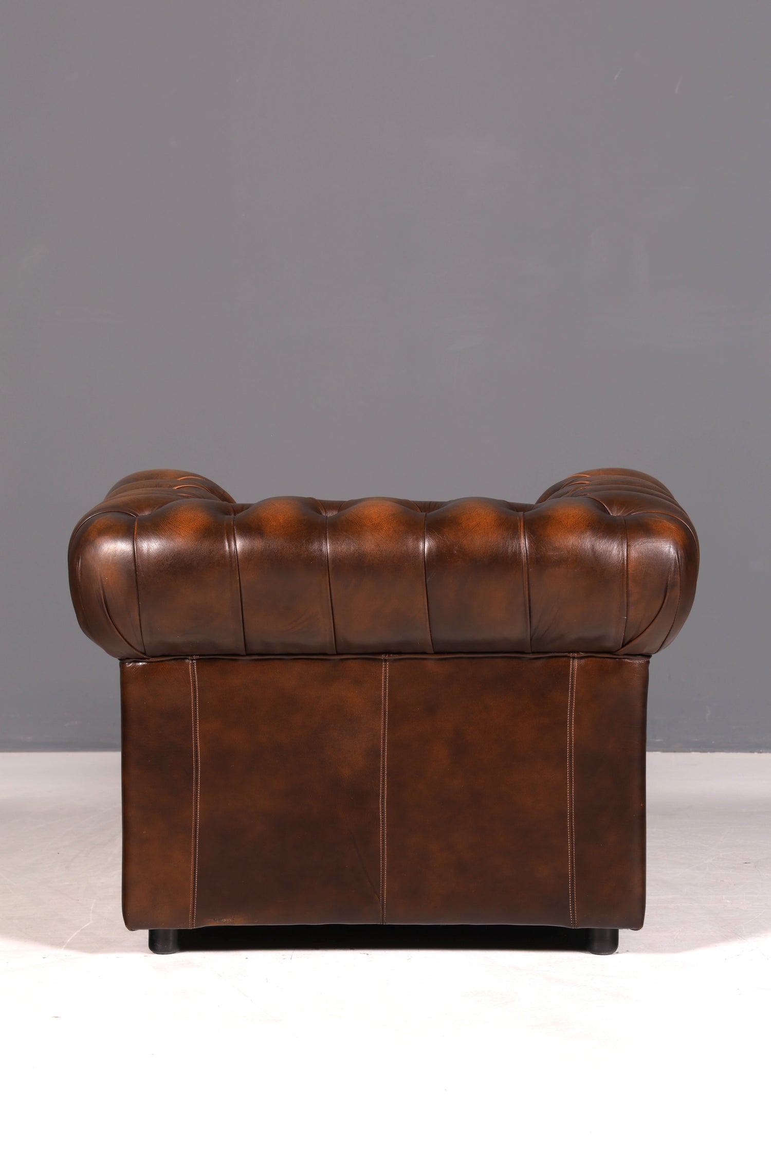 Stilvoller Original Chesterfield Sessel Englischer Armlehnsessel Englisch Herrensessel 2 von 2