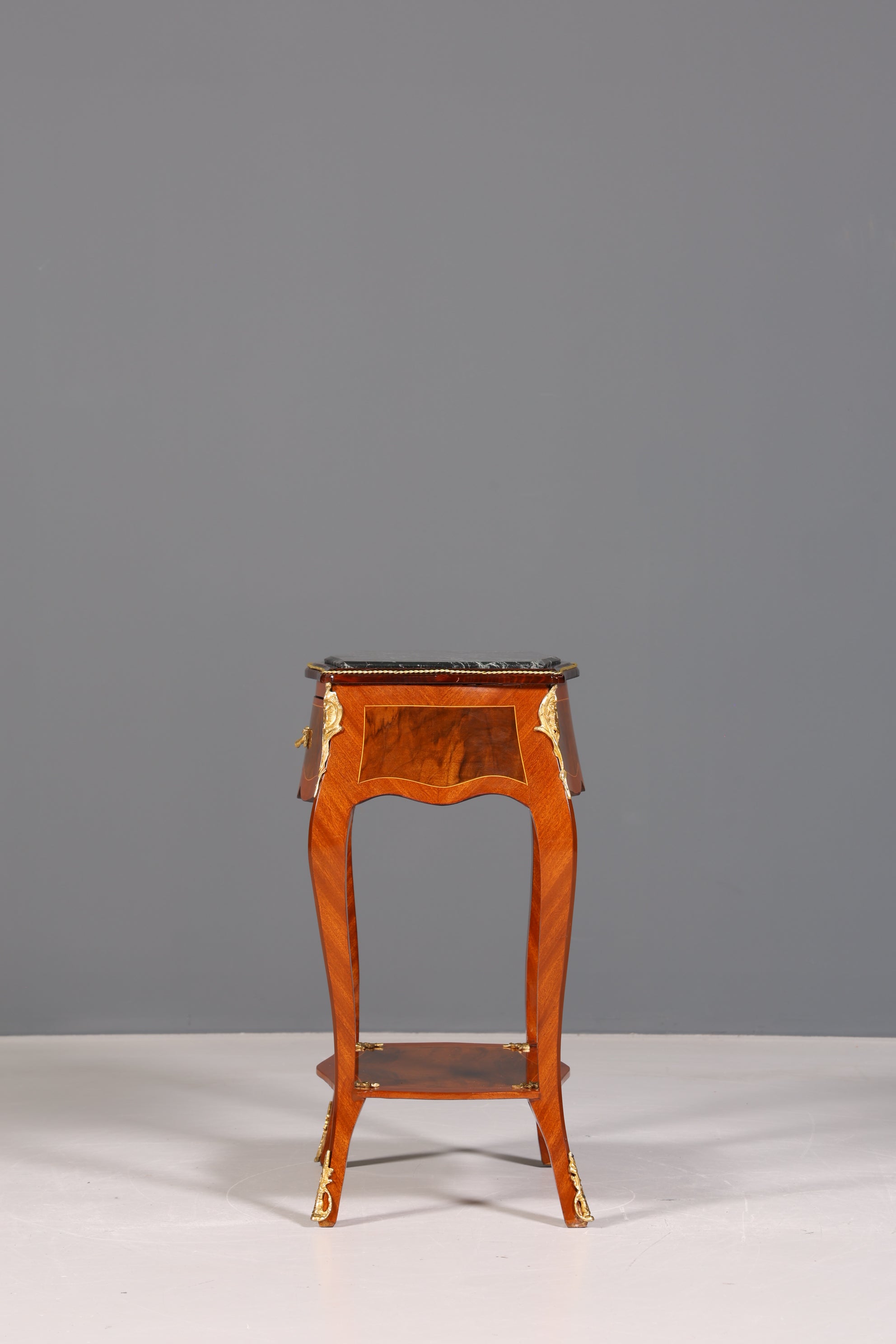Wunderschöner Louis XV Beistelltisch Barock Stil Ablagetisch Marmor Kommode Telefontisch