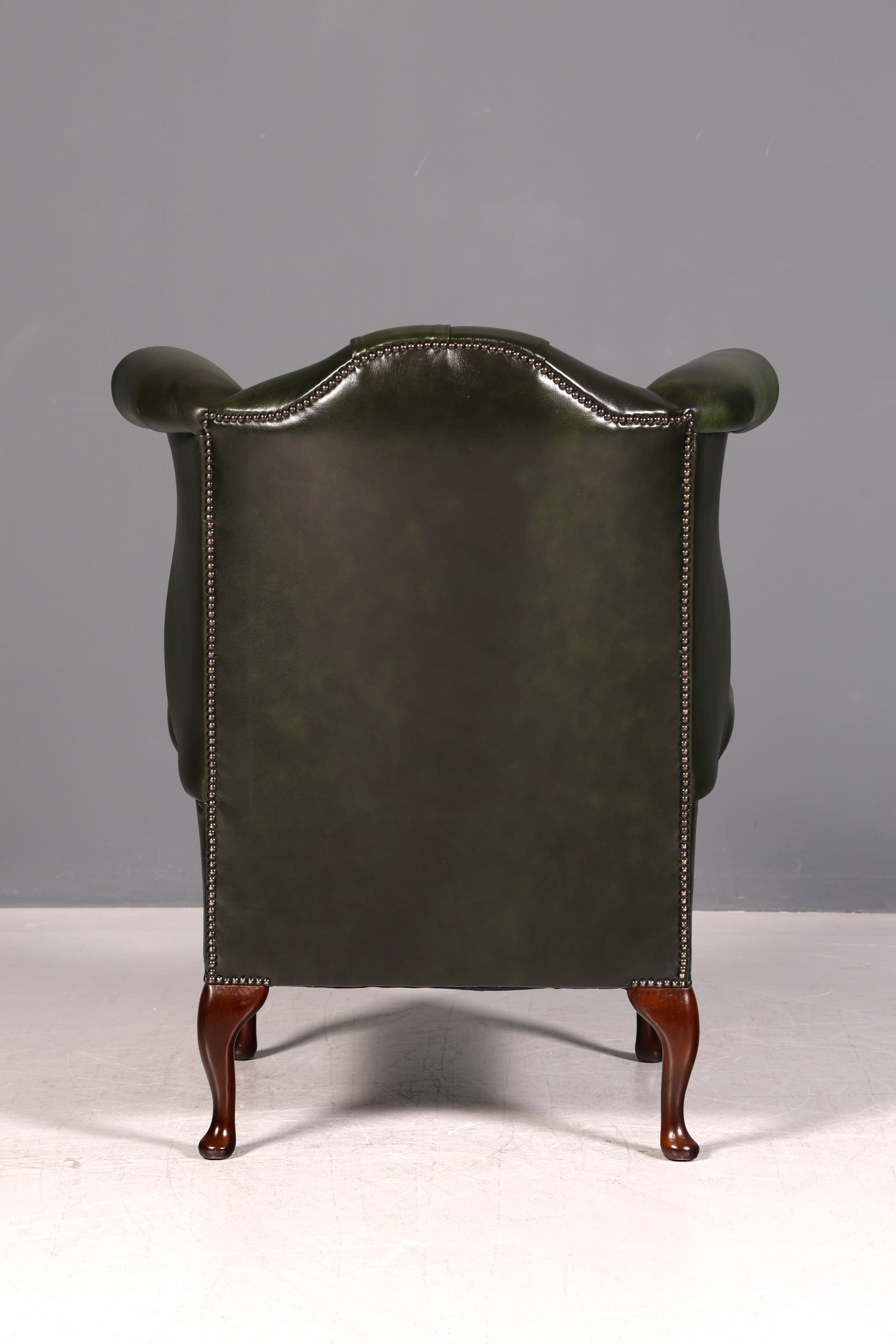 Wunderschöner Original Chesterfield Ohrensessel Grün Echt Leder Kingsgate Englisch Ohrenbackensessel Herrensessel UK