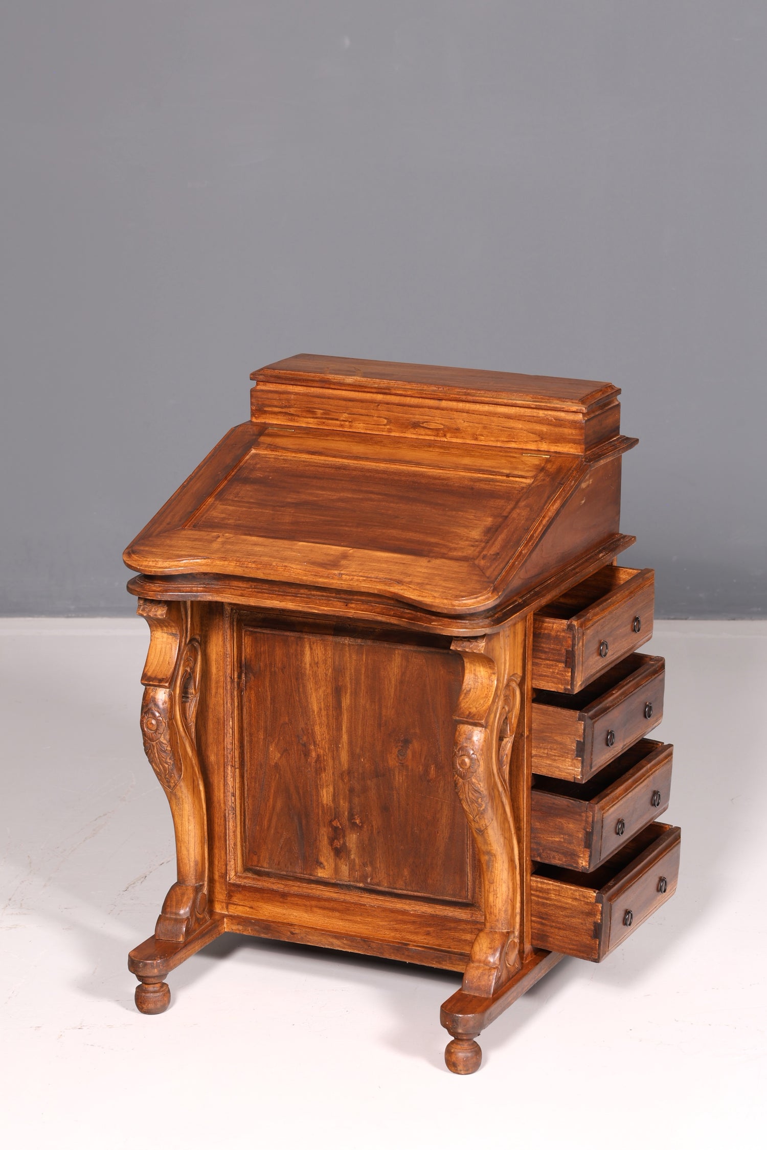Magnifique bureau Davenport anglais, secrétaire, commode à écrire de style victorien, commode ancienne vintage