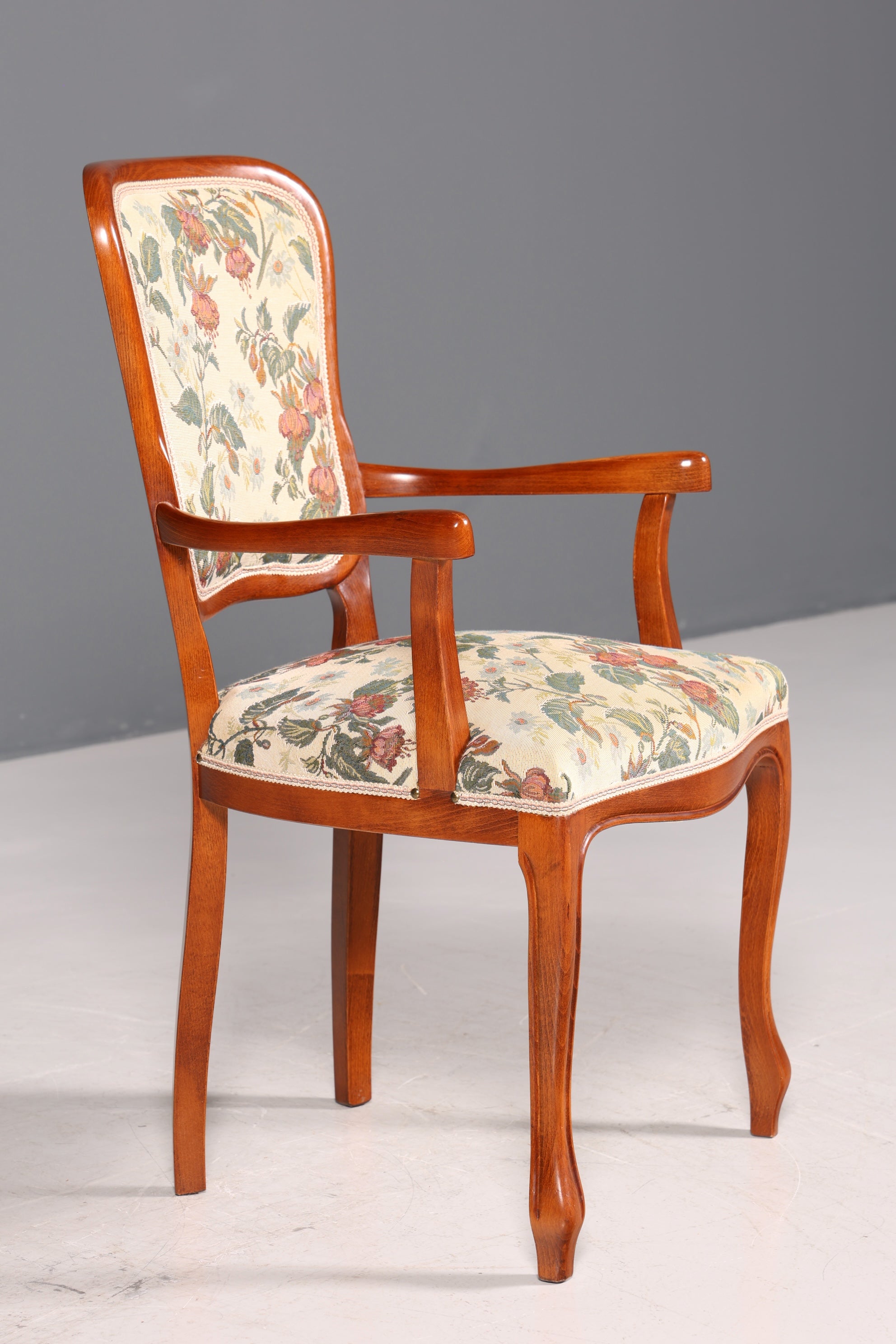 Fauteuil Chippendale élégant, chaise secrétaire de style Chippendale, fauteuil en tissu tapisserie