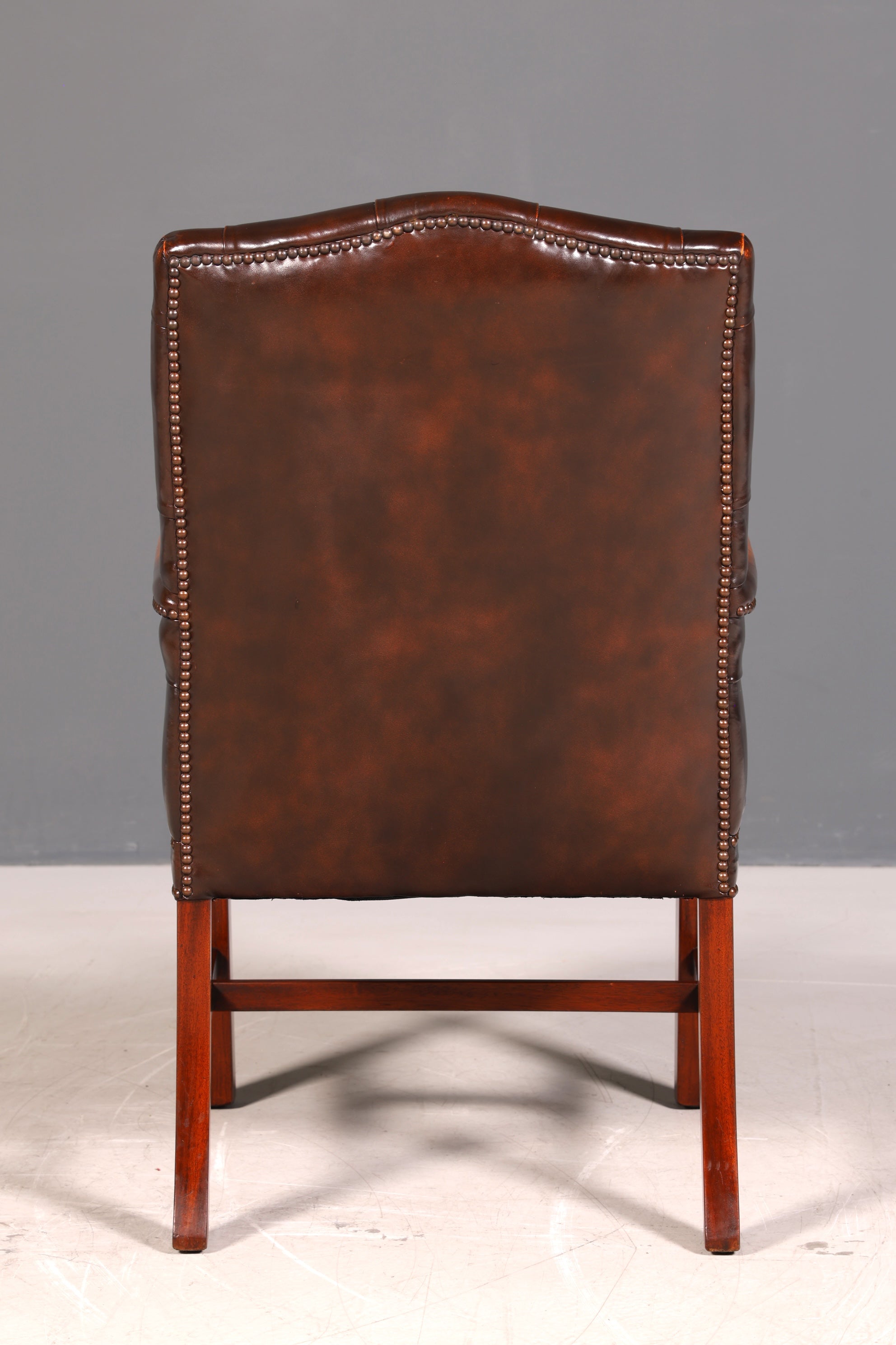Original Chesterfield Sessel Englischer Armlehnstuhl Echt Leder Bürostuhl Lounge