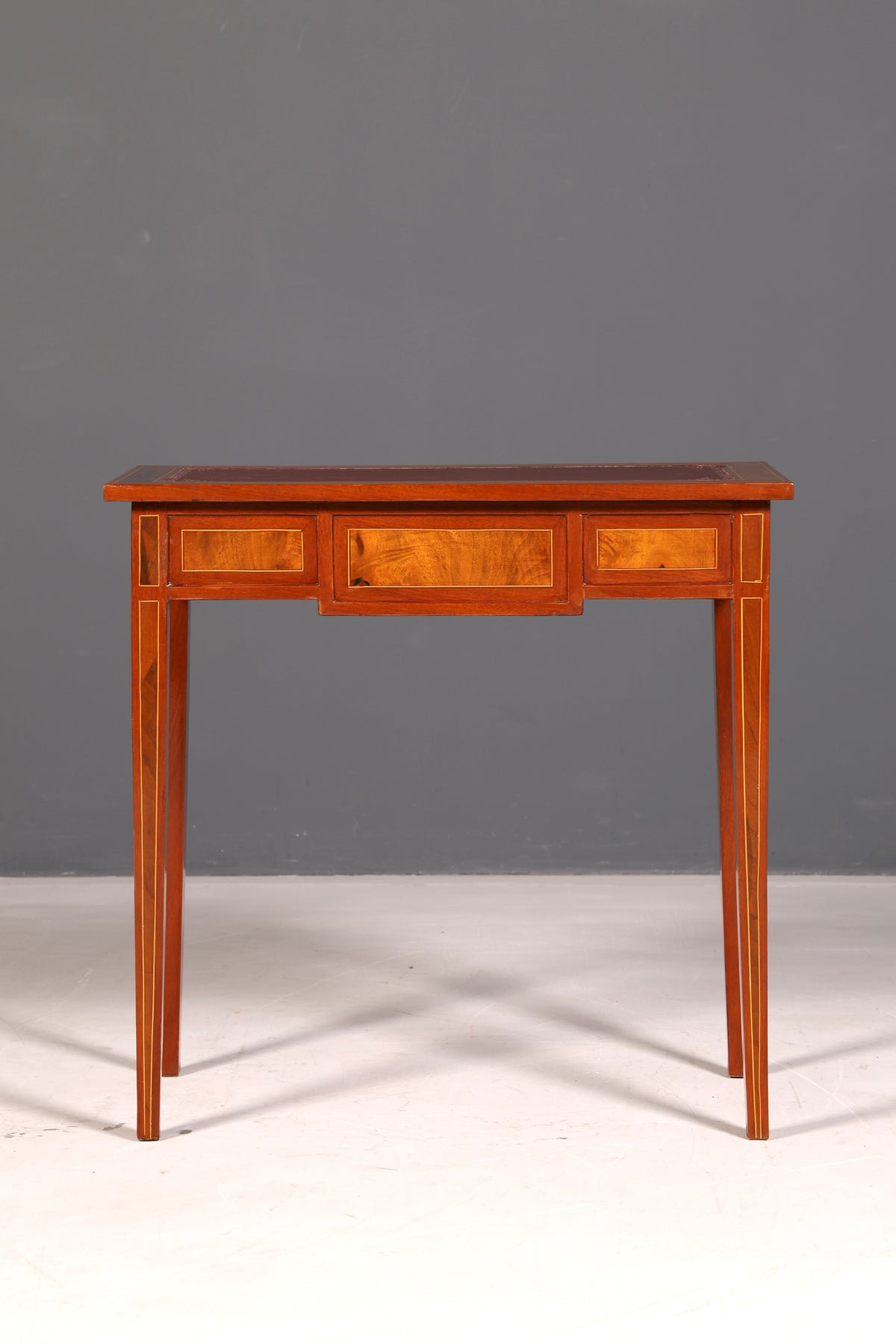 Wunderschöner filigraner Schreibtisch French Desk Antik Stil echt Holz Bürotisch Office Table