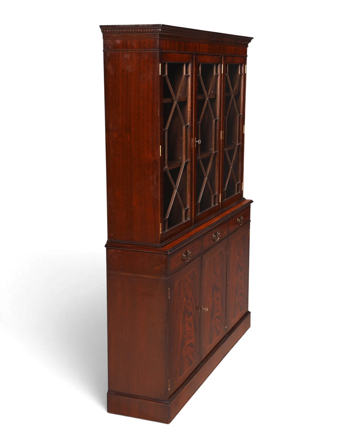 Hauptstadt Möblerei englische Mahagoni Vitrine aus den 60ern mit verglasten Türen und Stauraum im klassischen Stil