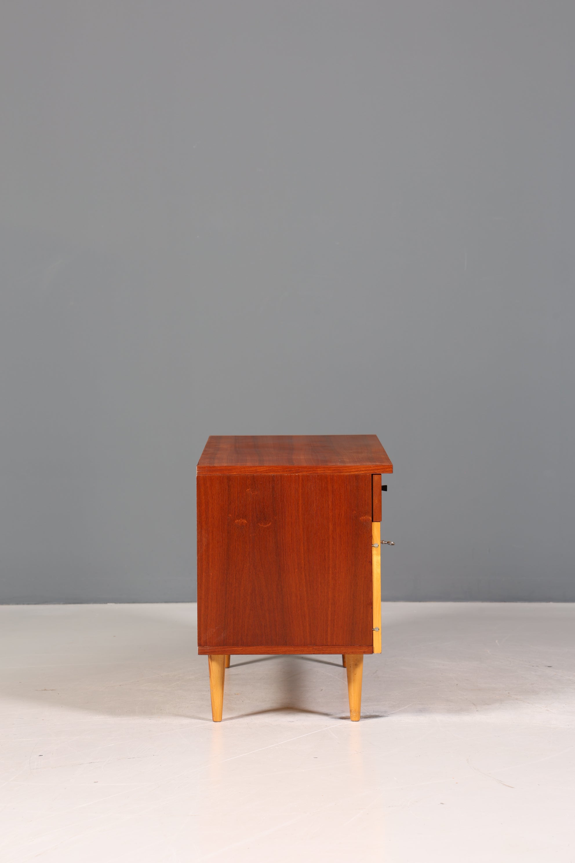 Wunderschöne Mid Century Kommode Vintage Flur Kommode 60s Retro Schrank