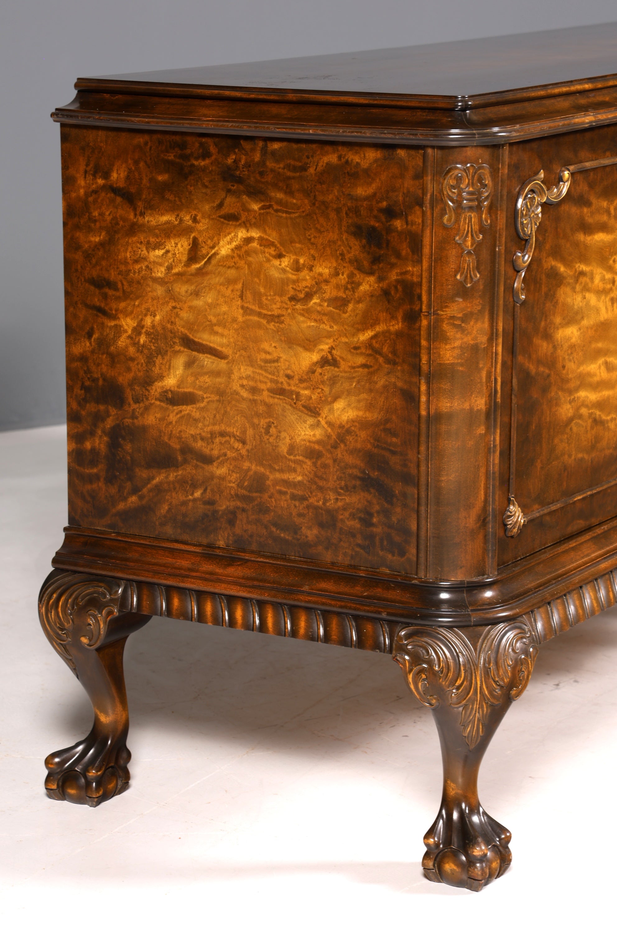 Buffet Chippendale onirique, meuble de style baroque, meuble TV ancien des années 50/60