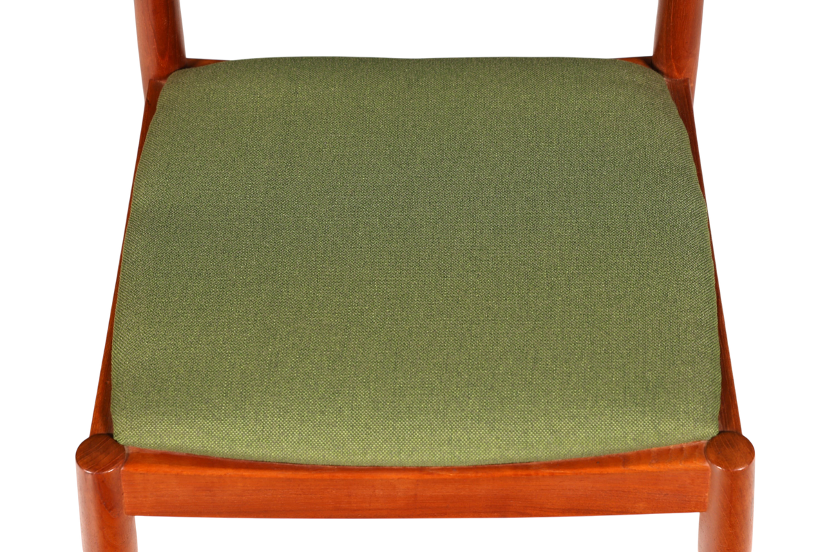 Mid Century Esszimmerstuhl Teakholz Henning Kjærnulf Korup Stolefabrik 60er Dänisch