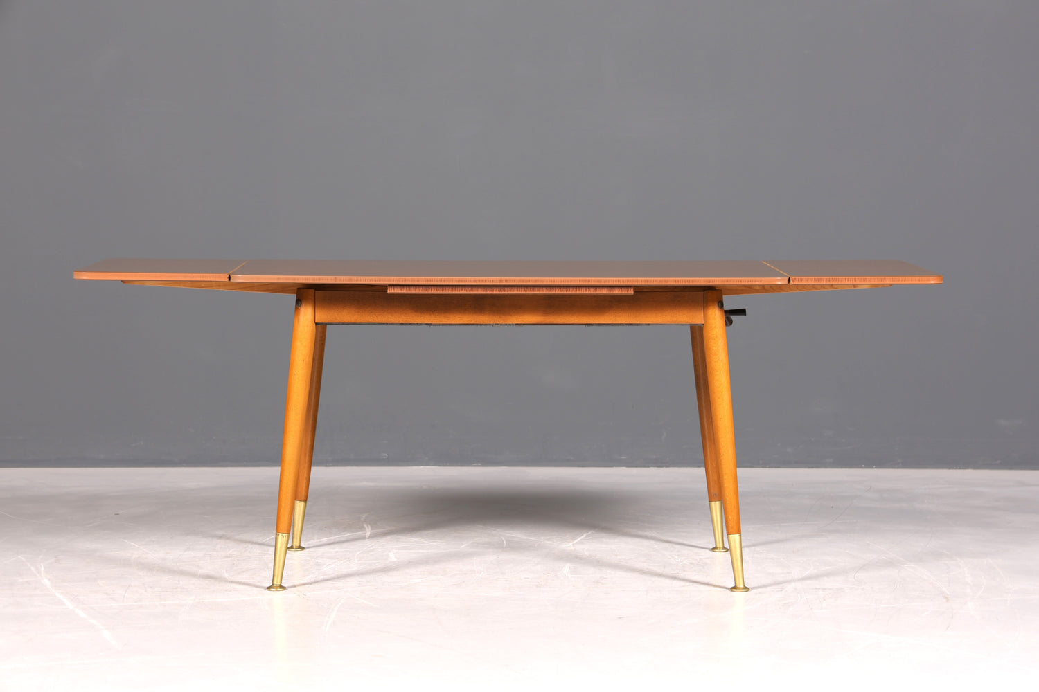 F964 Finish Wunderschöner Mid Century Küchentisch Vintage Tisch ausziehbar und höhenverstellbar