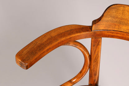 Magnifique fauteuil à accoudoirs de style Thonet, en bois courbé, antique, chaise de secrétaire vintage pour salle à manger ou cuisine