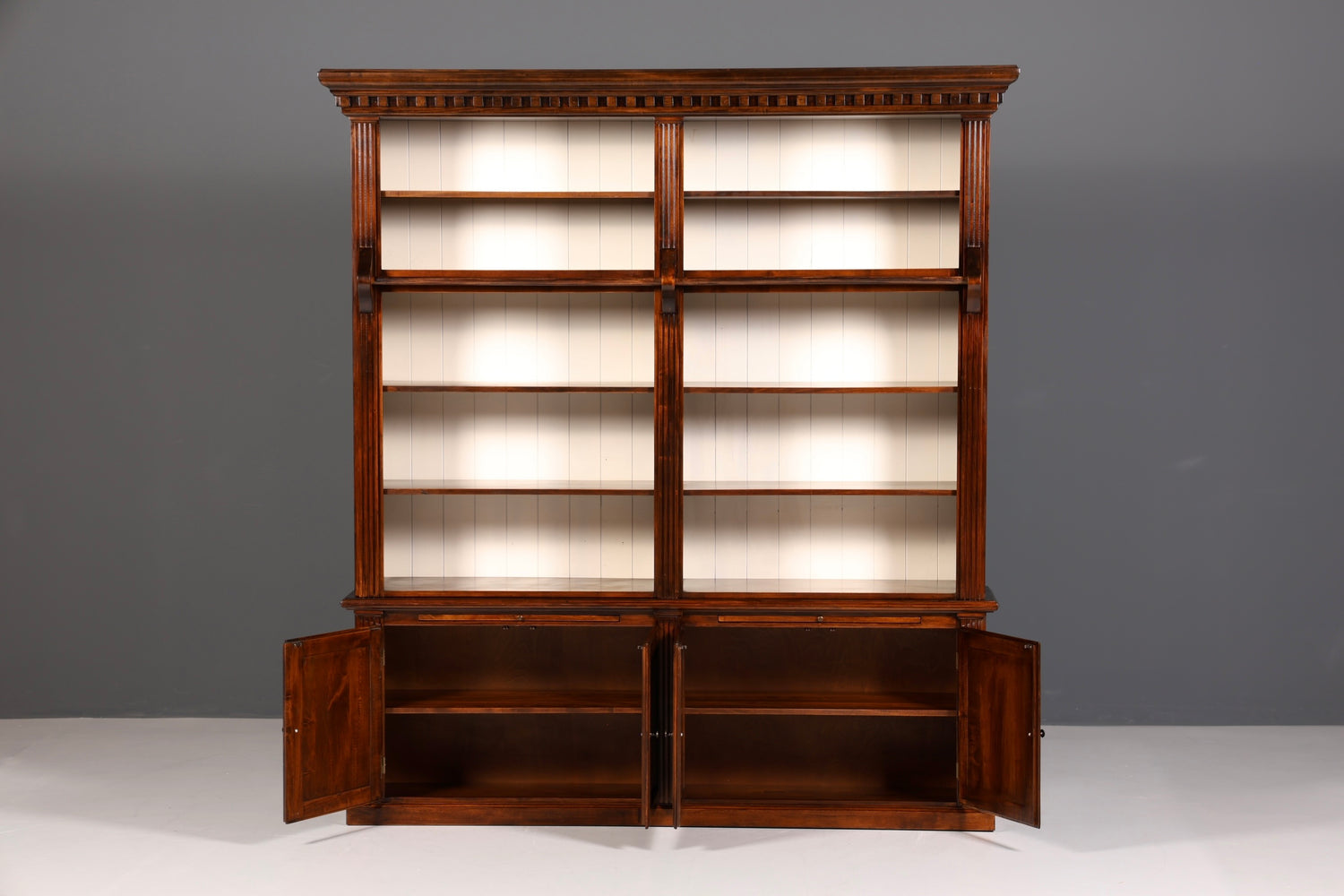 Traumhaftes massiv Holz Regal mit Leiter Kolonial Schrank Antik Stil Bücherregal Kommode Bibliothek