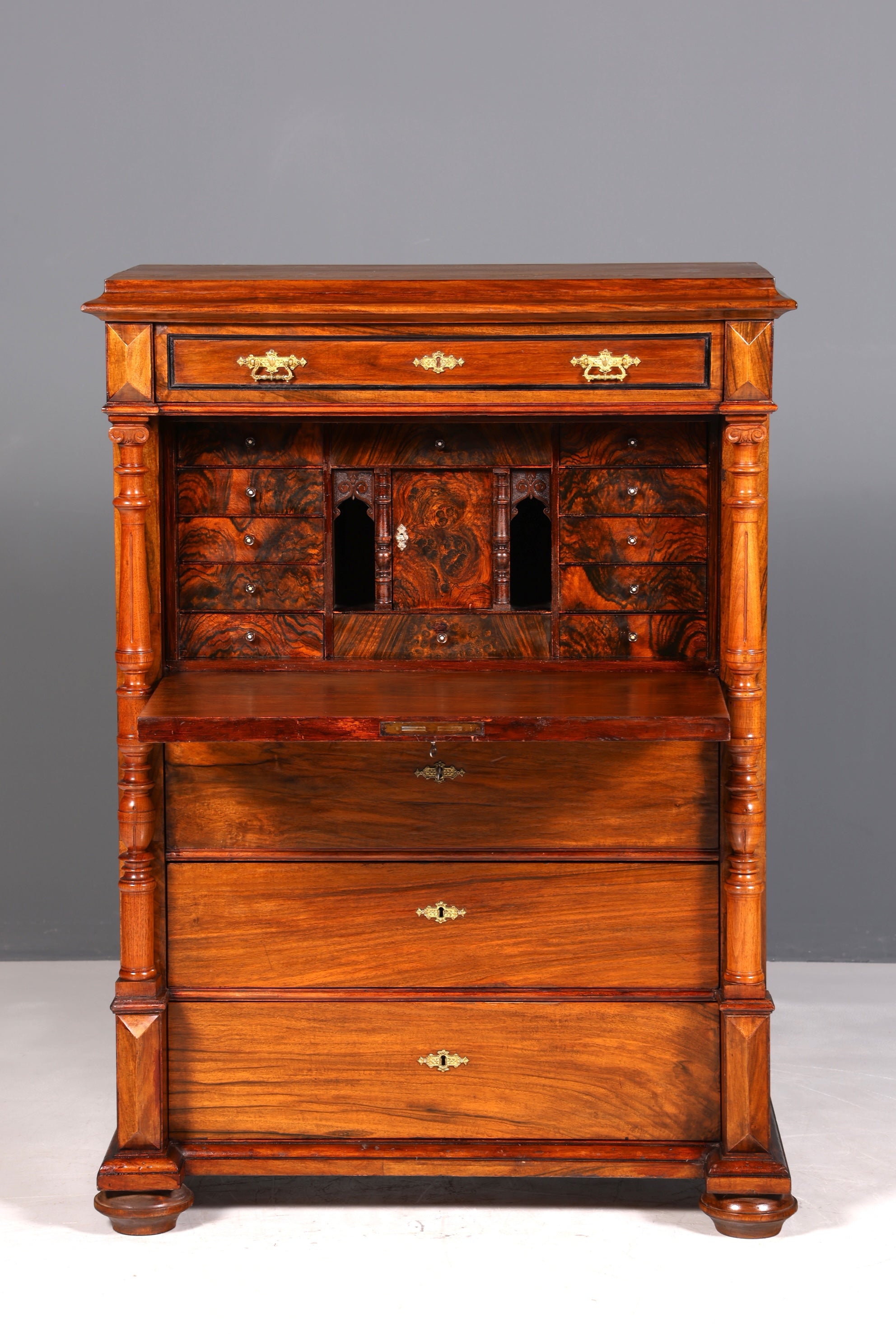 Secrétaire Gründerzeit onirique, commode haute Vertiko, meuble secrétaire Louis Philippe, vers 1880