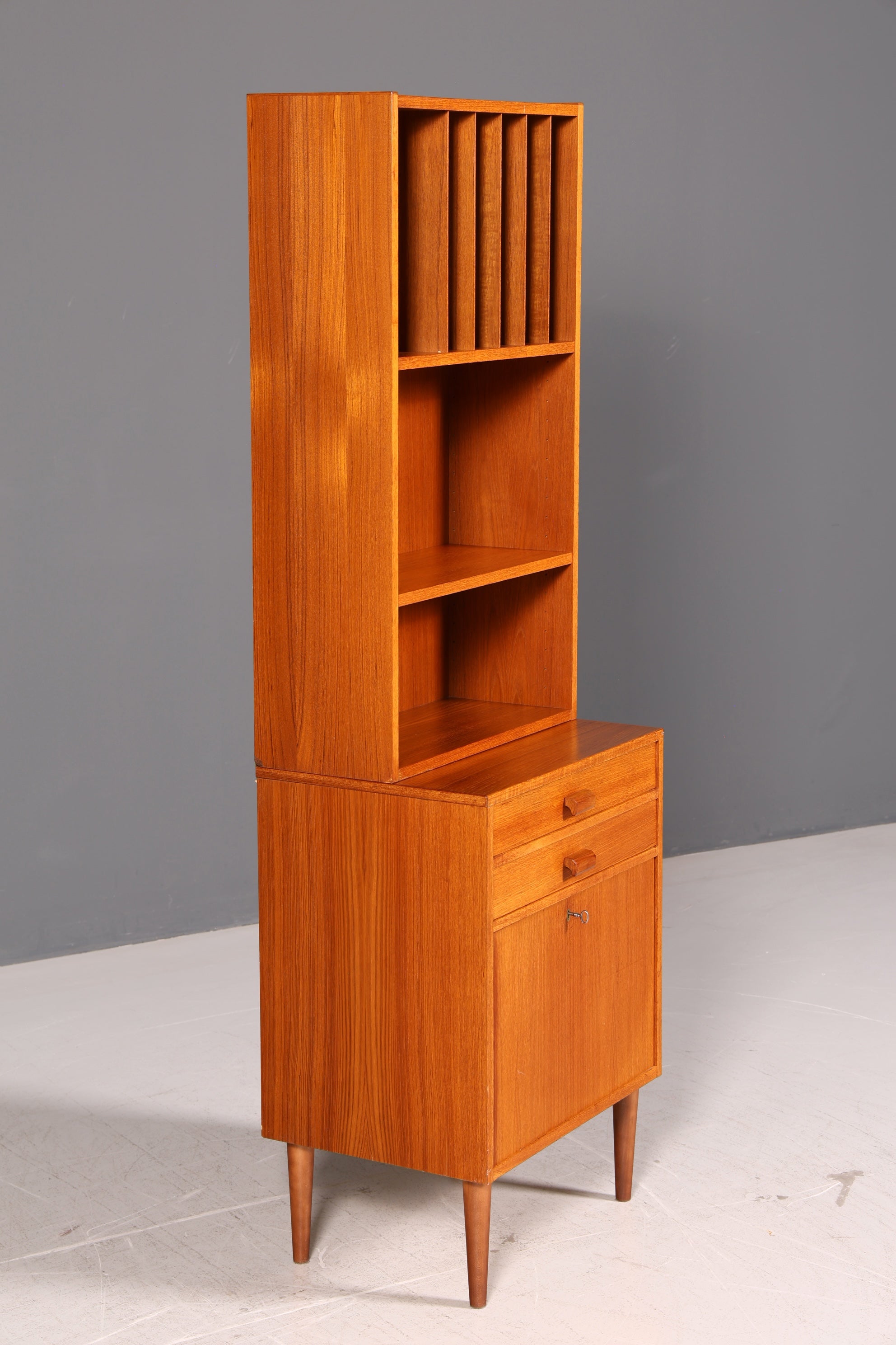 Stilvolles Mid Century Regal Danish Design Schrank Kommode 60er Jahre Vintage Retro Holz