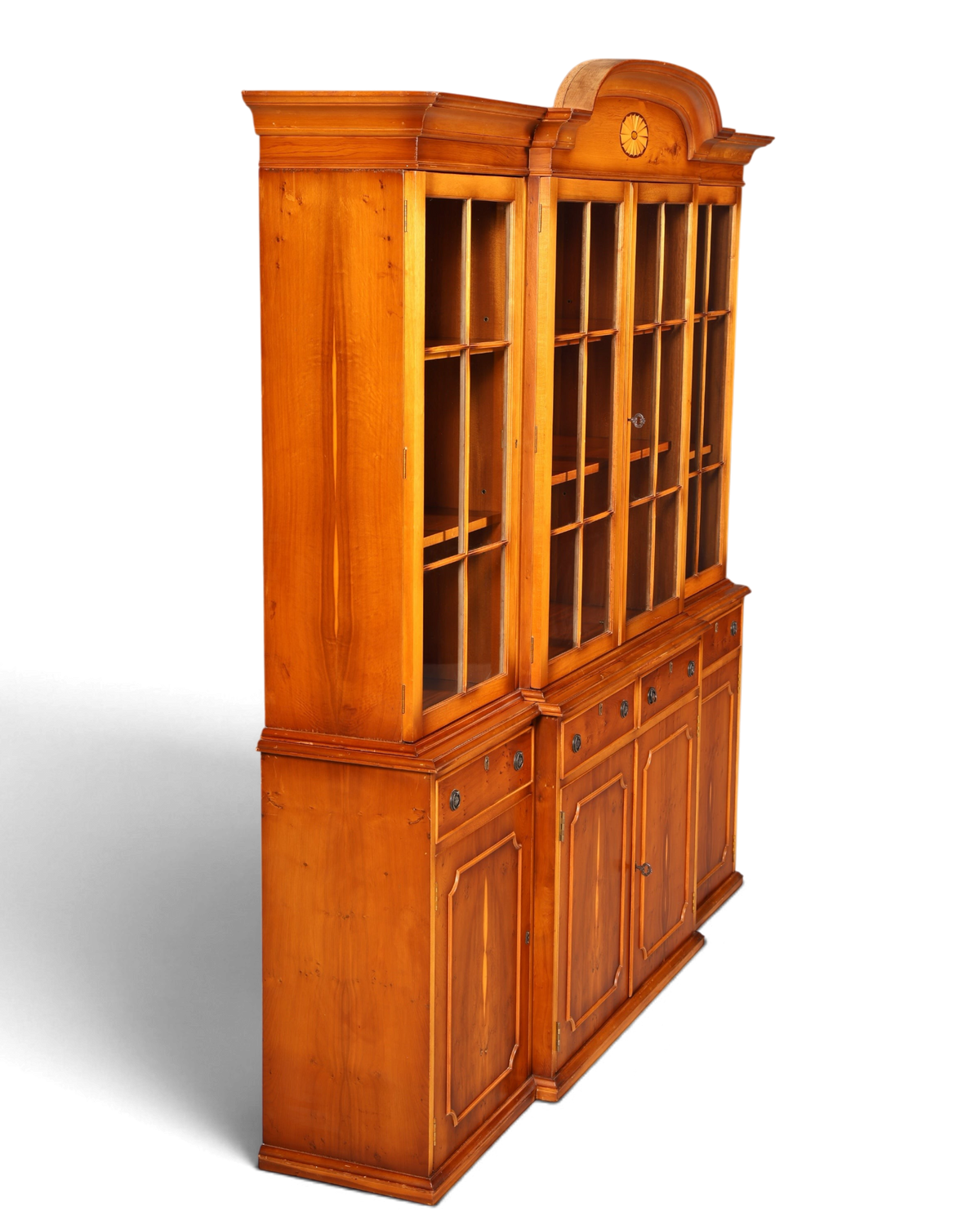 Hauptstadt Möblerei englische Vitrine aus Eibenholz mit Glasfront, Sprossentüren und dekorativem Intarsienmedaillon
