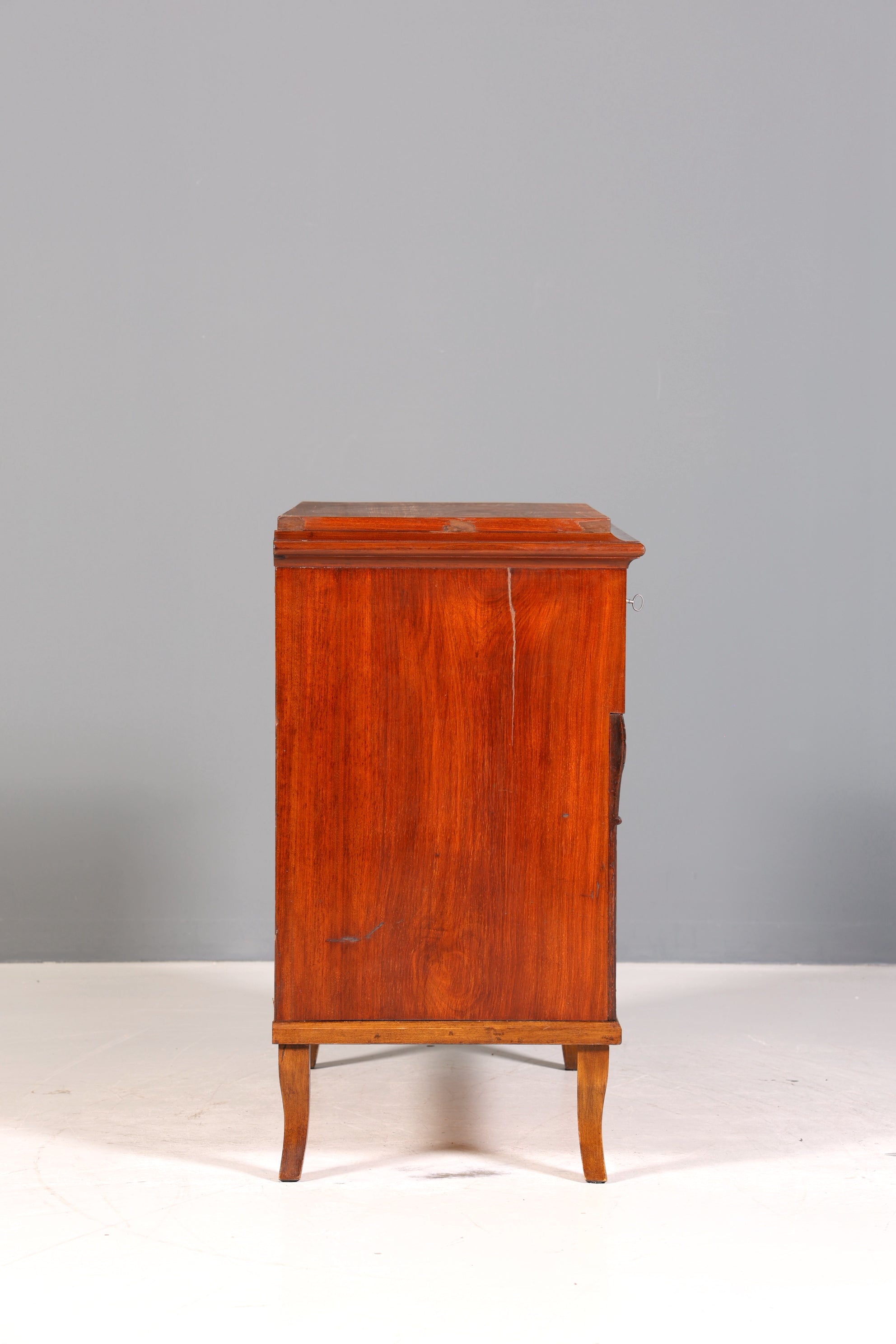 Stilvolle Gründerzeit Kommode Jugendstil Sideboard Antik Schubladenkommode Wäschekommode